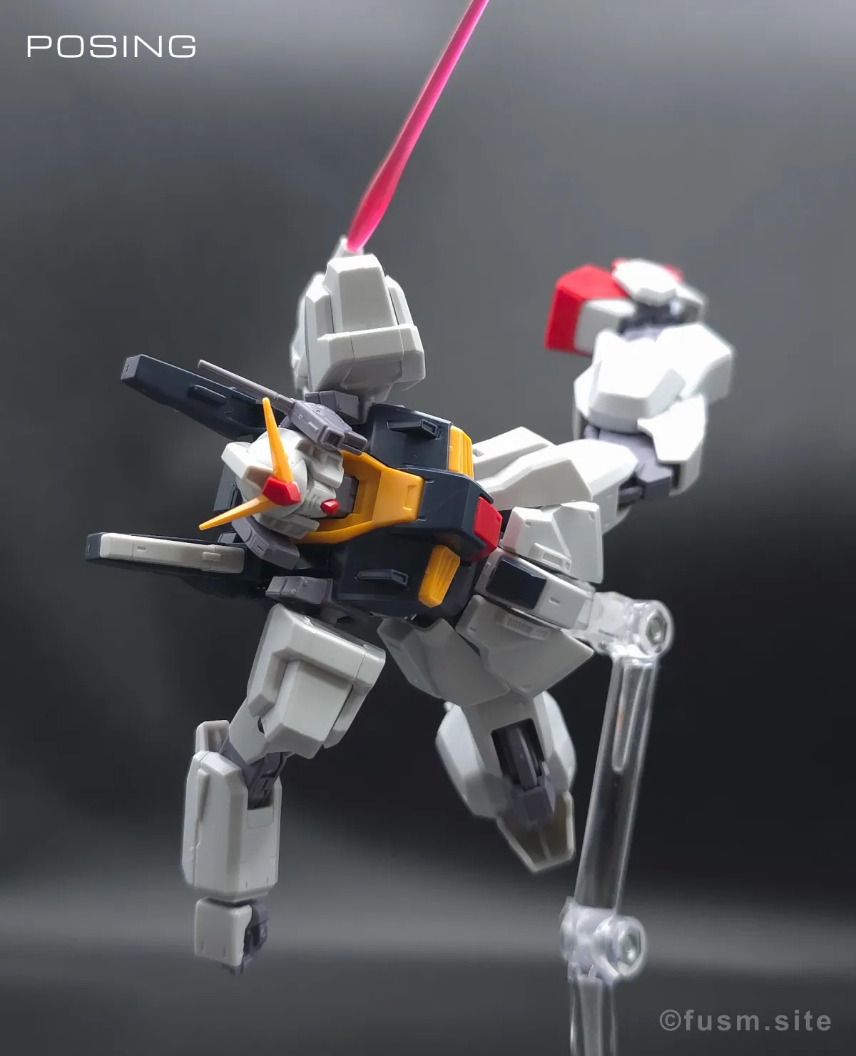 HGUC ガンダムMk-II(エゥーゴ仕様) レビュー ポージング 15