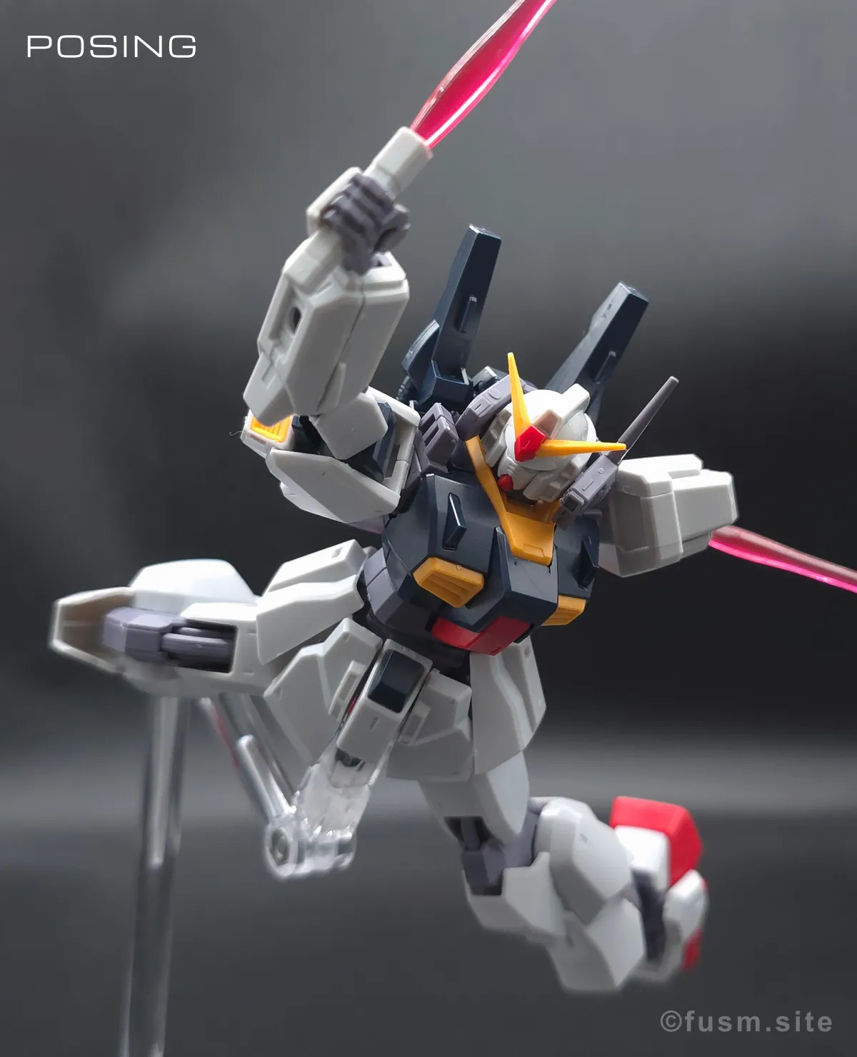 HGUC ガンダムMk-II(エゥーゴ仕様) レビュー ポージング 16