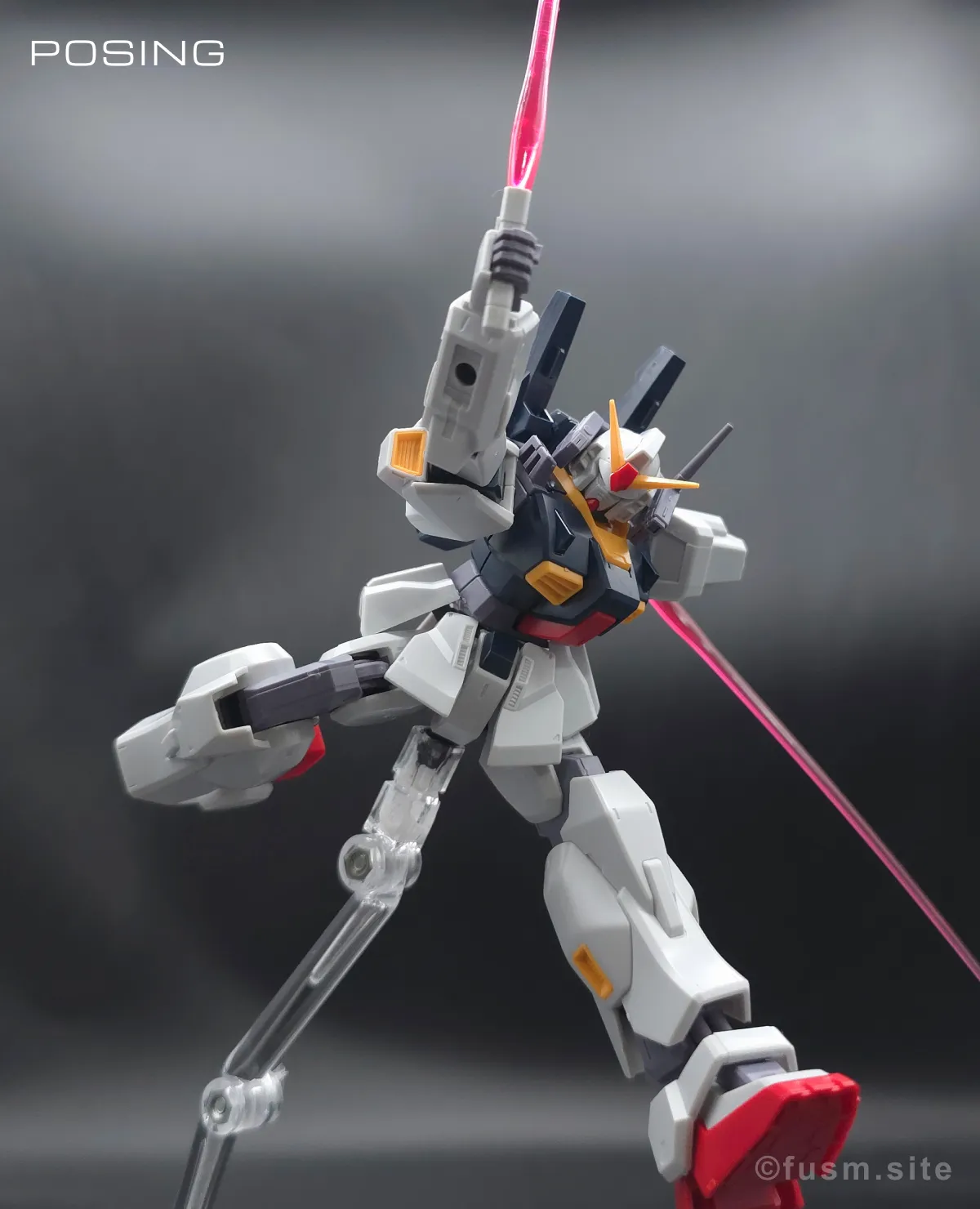 HGUC ガンダムMk-II(エゥーゴ仕様) レビュー ポージング 17