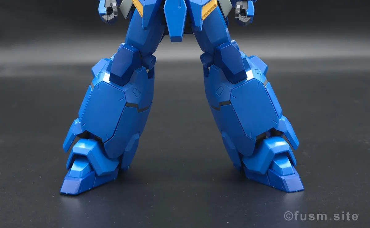 HG グスタフ・カール00型 レビュー 脚部ディテール 可動域 01
