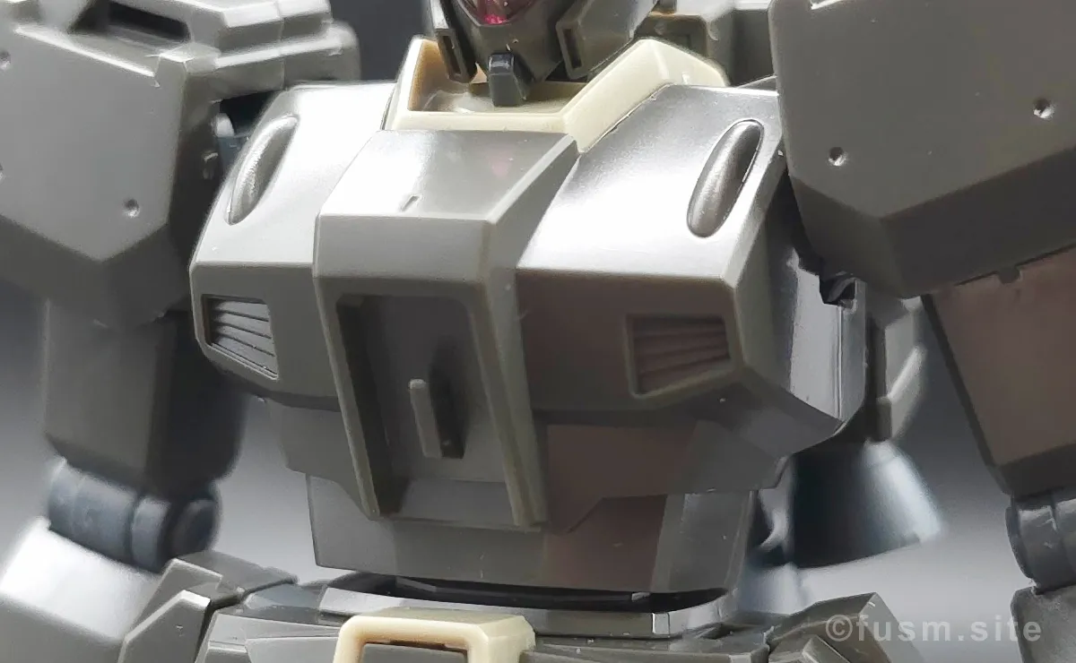 HGUC ジェガン(エコーズ仕様) レビュー 胴体ディテール 02