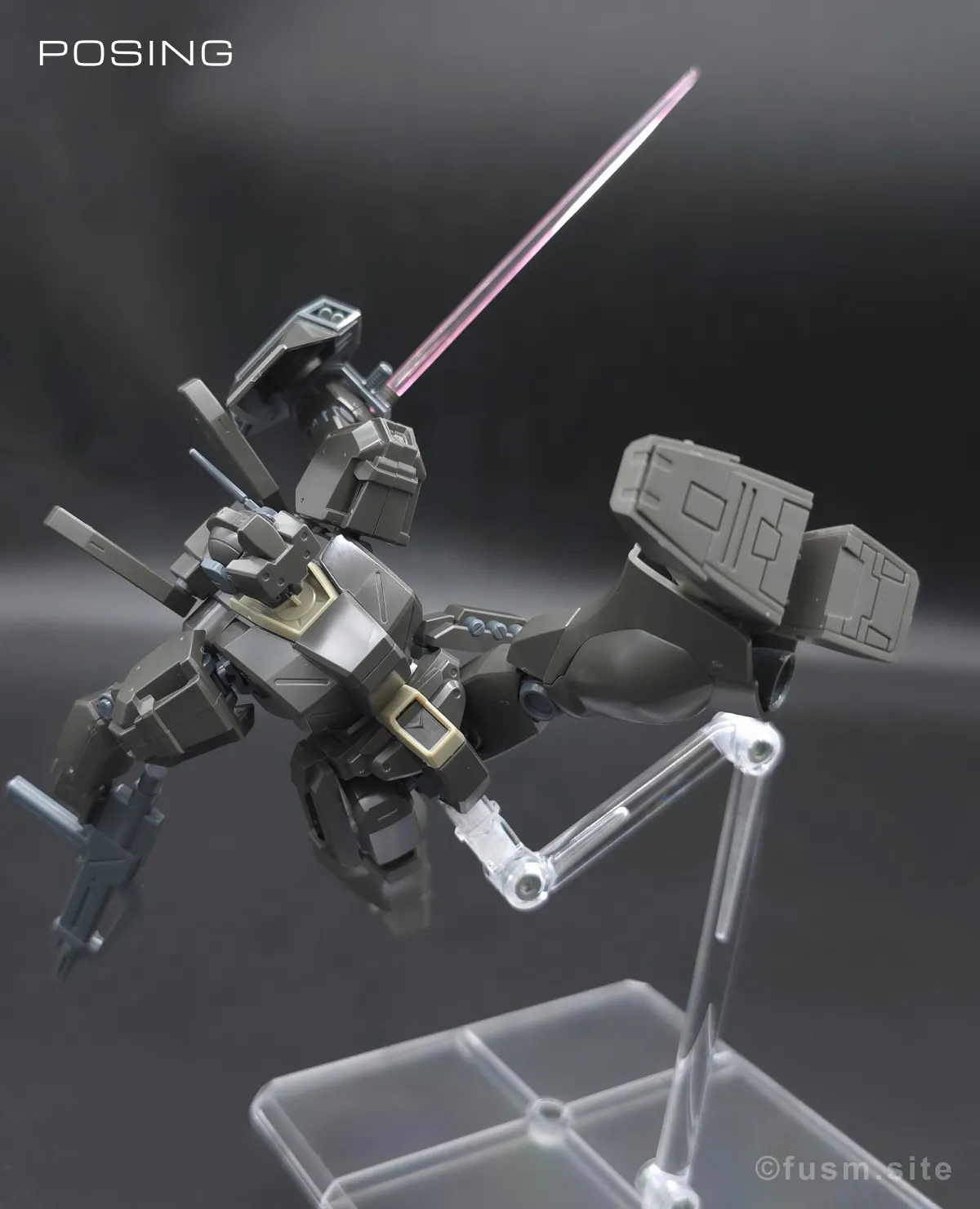 HGUC ジェガン(エコーズ仕様) レビュー ポージング 19