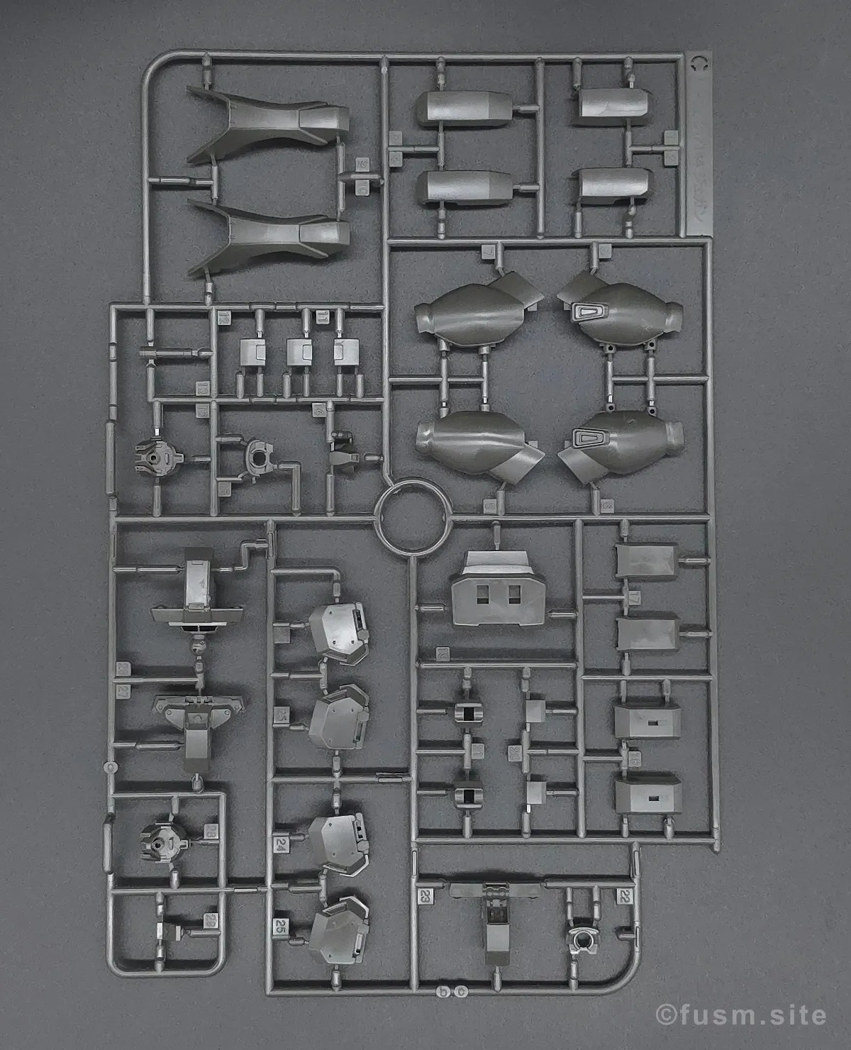 HGUC ジェガン(エコーズ仕様) レビュー ランナー 03