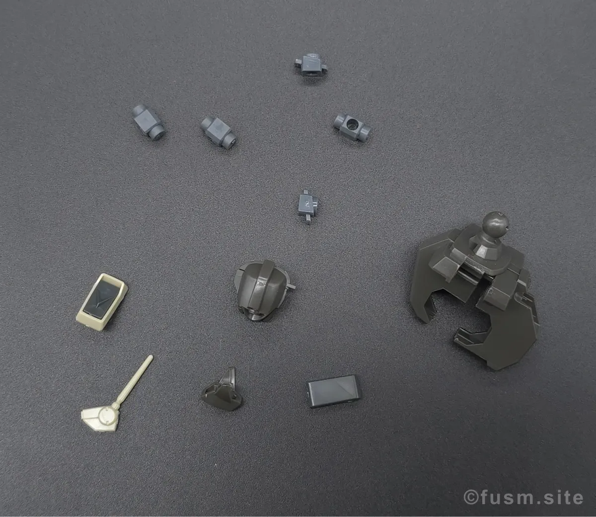 HGUC ジェガン(エコーズ仕様) レビュー パーツ・構造・組み立て 06