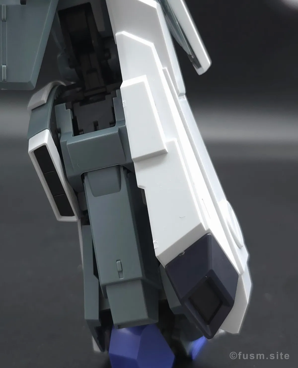 MG FAZZ Ver.Ka レビュー 脚部ディテール 02