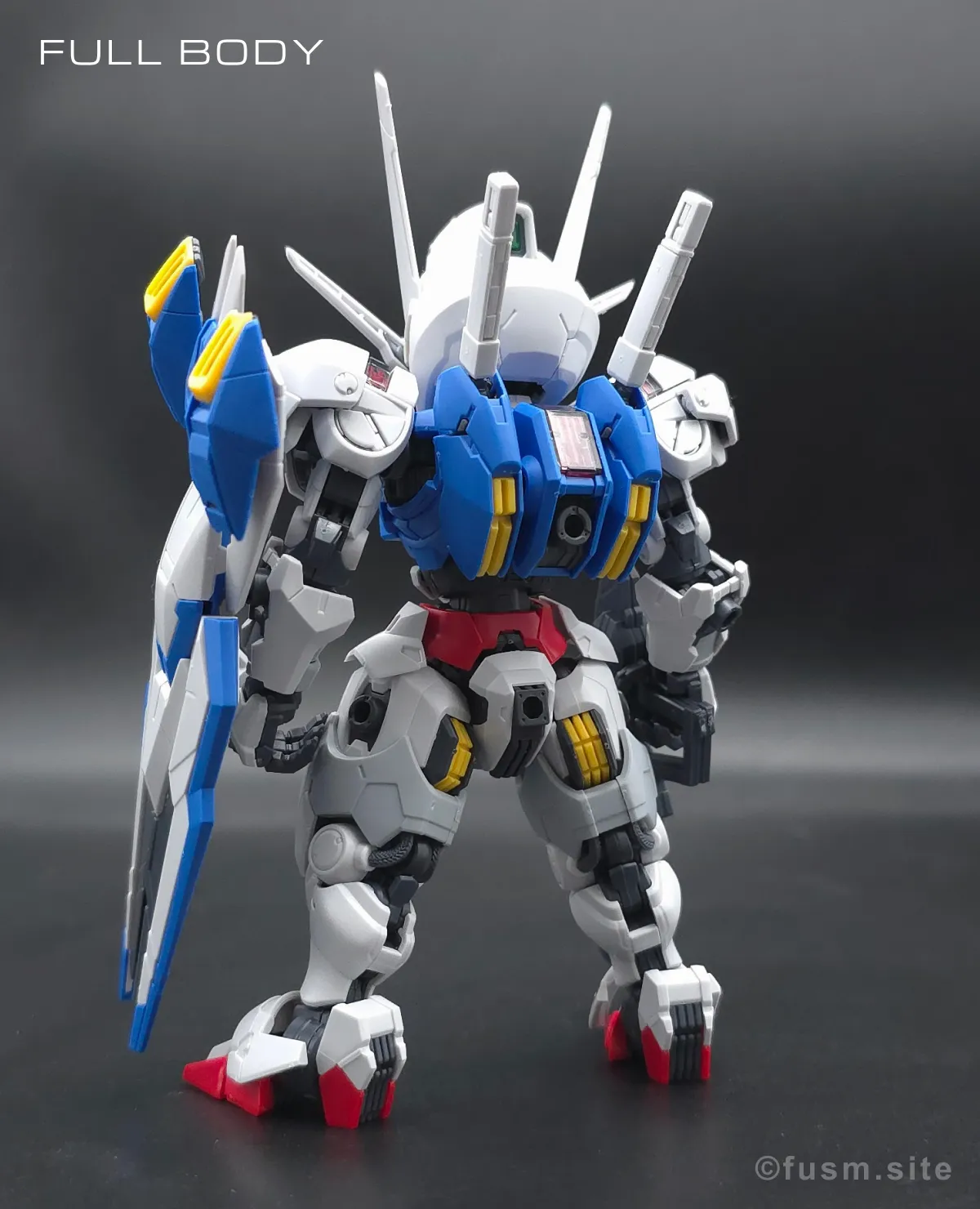 MGSD ガンダムエアリアル レビュー 多角的に見た全体の外観・素組み 03