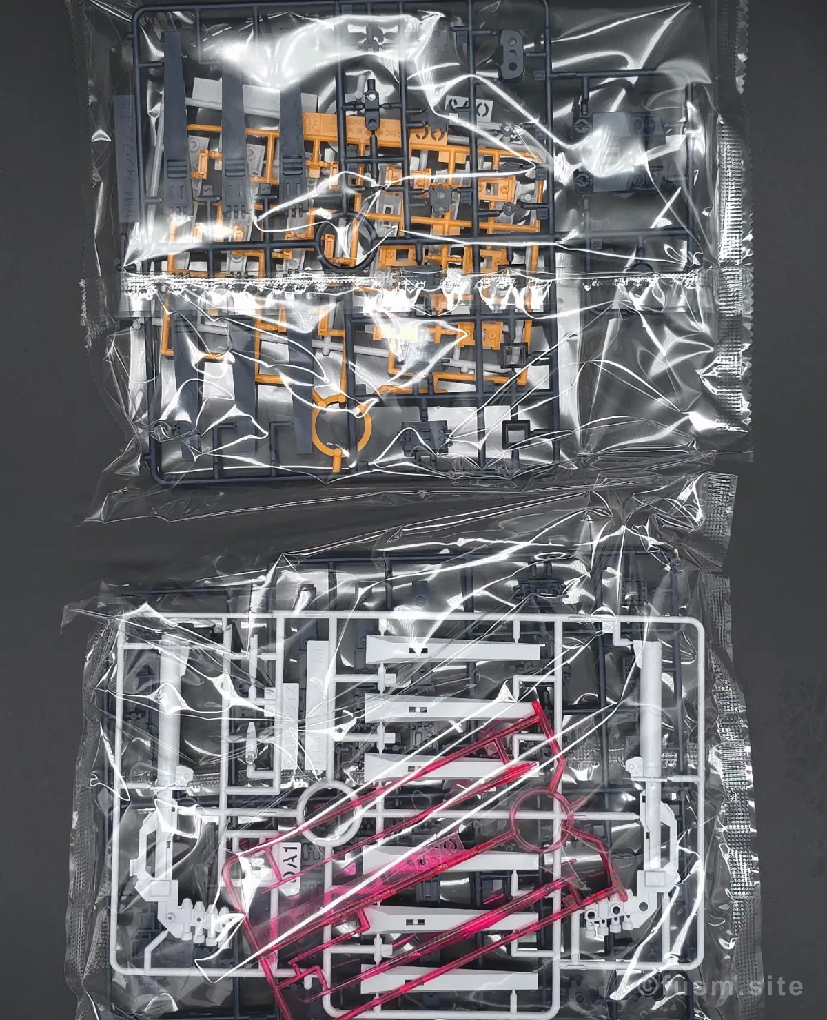 オプションパーツセット ガンプラ 19 (フィン・ファンネル) レビュー パッケージ 01