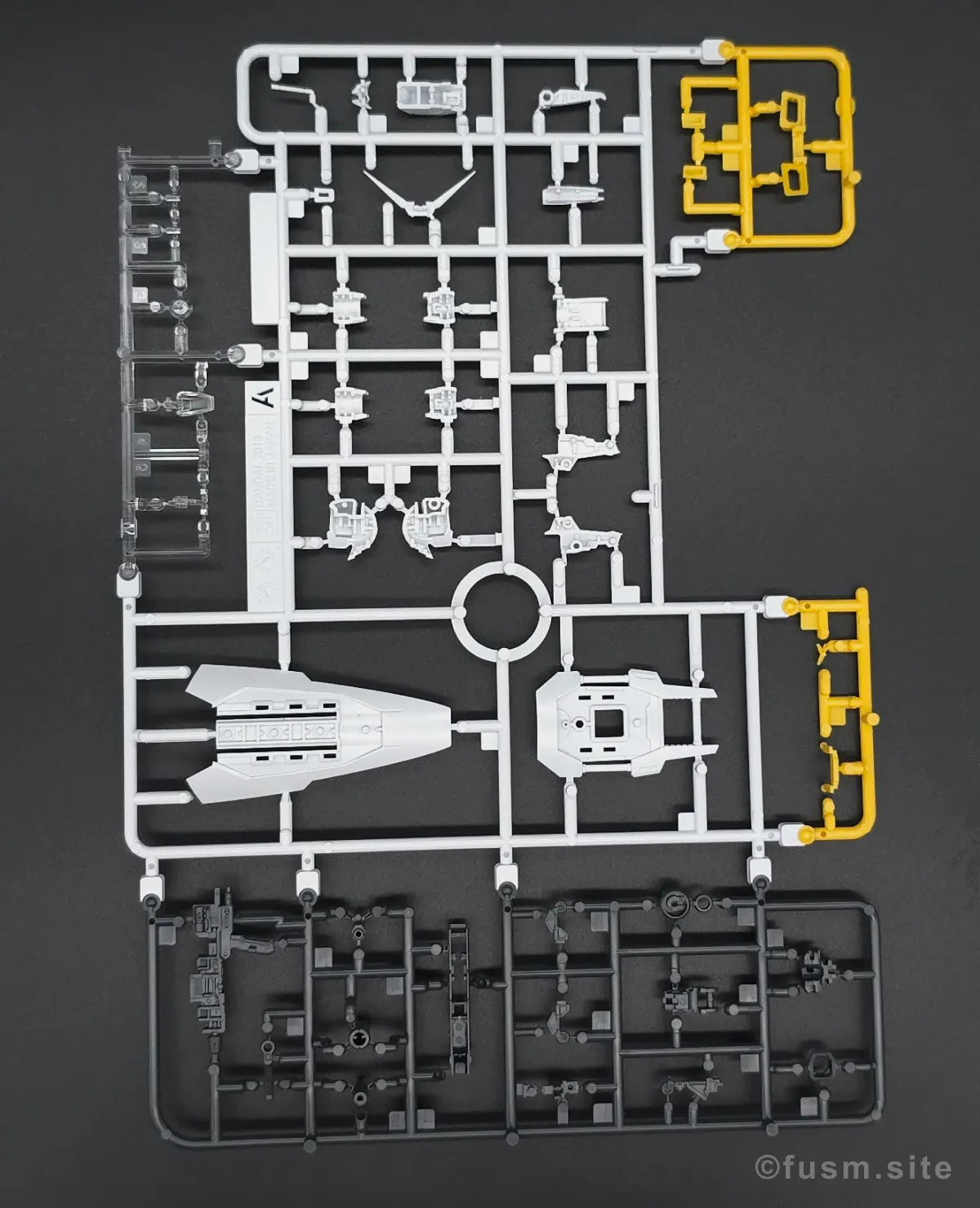 RG GP01 ガンダム試作1号機フルバーニアン レビュー ランナー 01