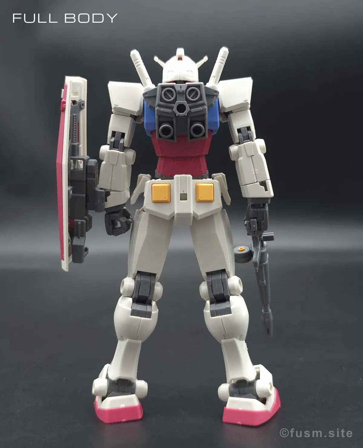 HG RX-78-2 ガンダム [BEYOND GLOBAL] レビュー 多角的に見た全体の外観・素組み 05