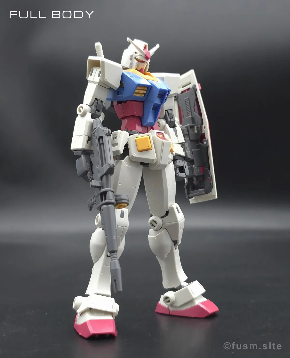 HG RX-78-2 ガンダム [BEYOND GLOBAL] レビュー 多角的に見た全体の外観・素組み 07