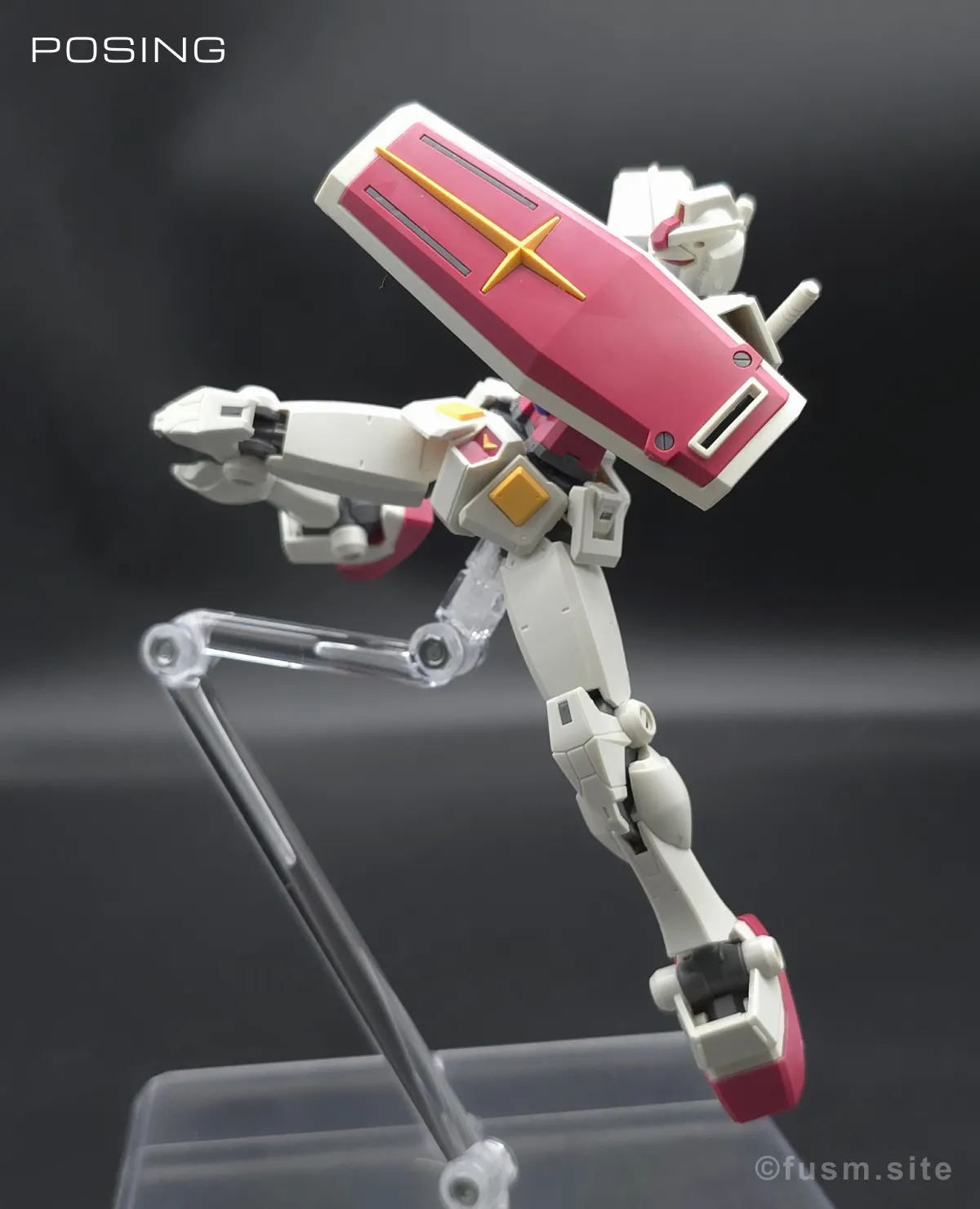 HG RX-78-2 ガンダム [BEYOND GLOBAL] レビュー ポージング 05