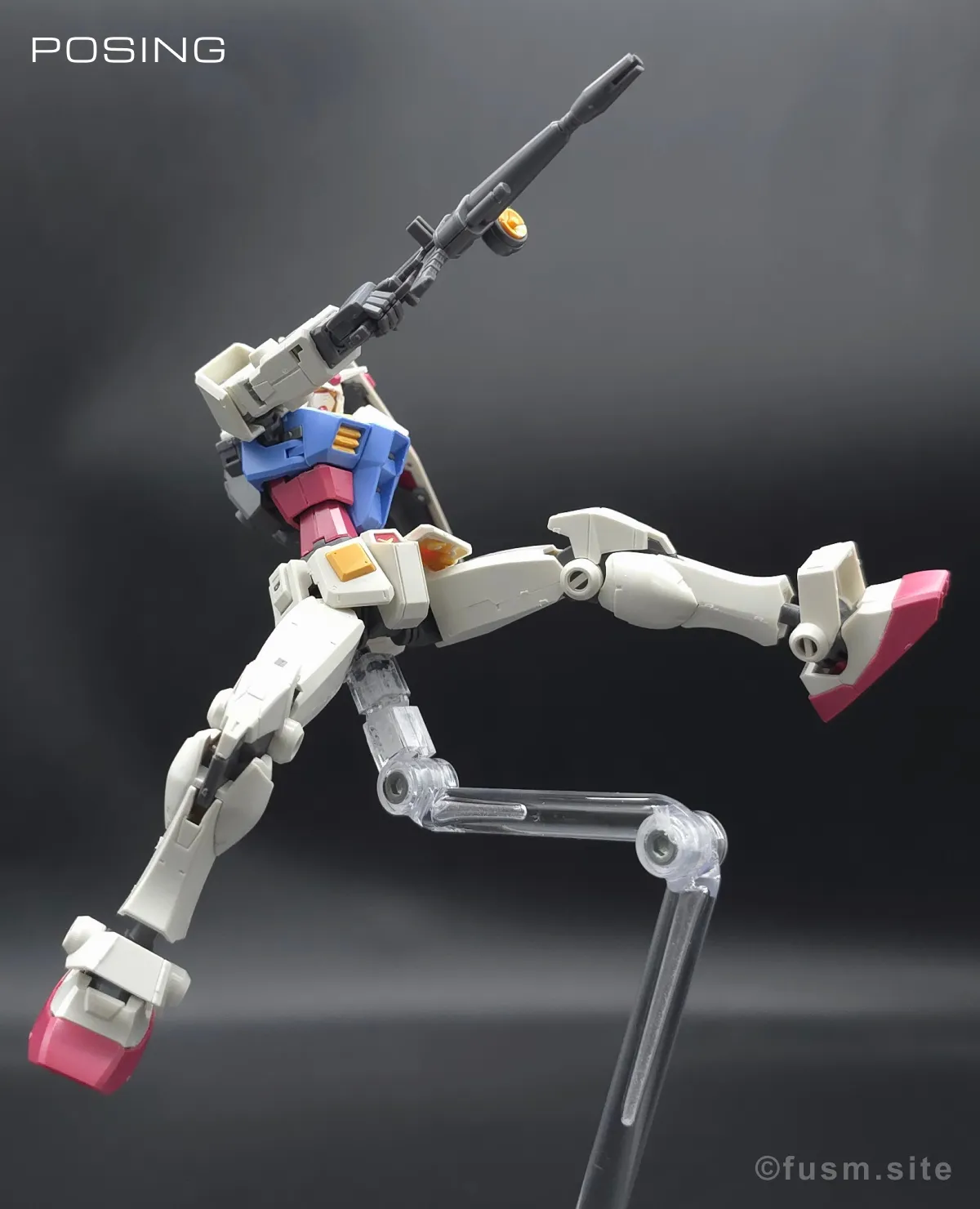 HG RX-78-2 ガンダム [BEYOND GLOBAL] レビュー ポージング 08