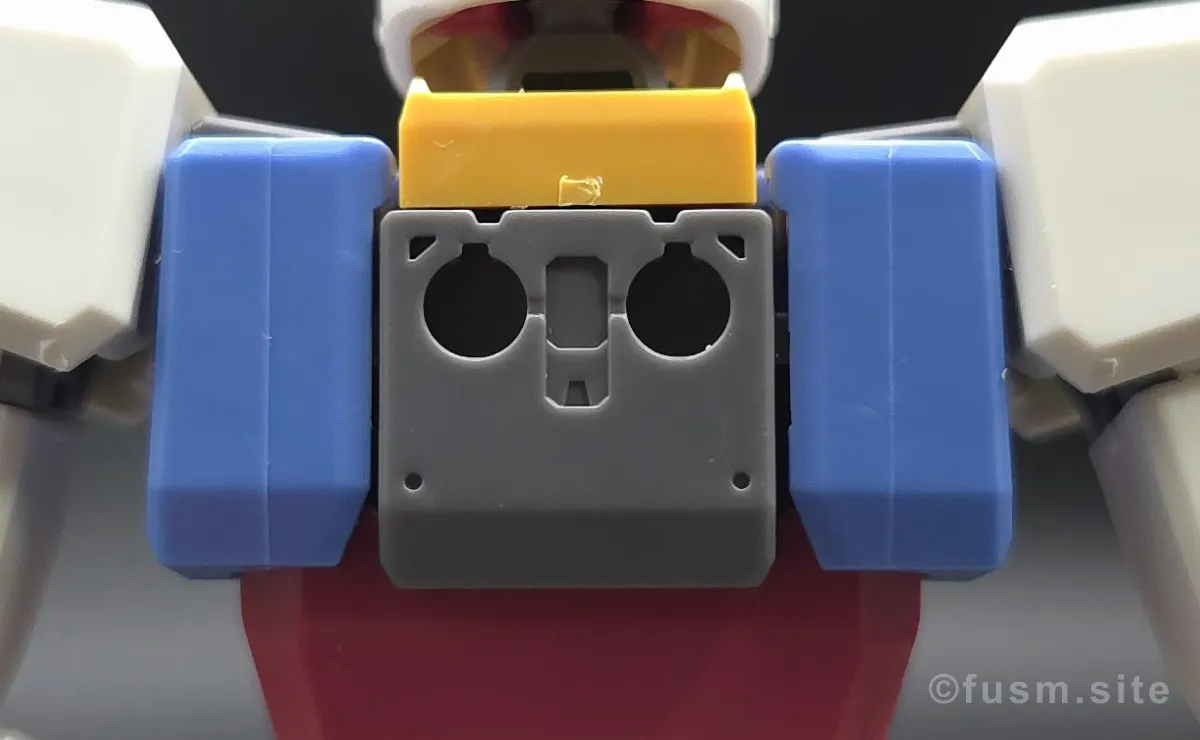 HG RX-78-2 ガンダム [BEYOND GLOBAL] レビュー 胴体ディテール 02