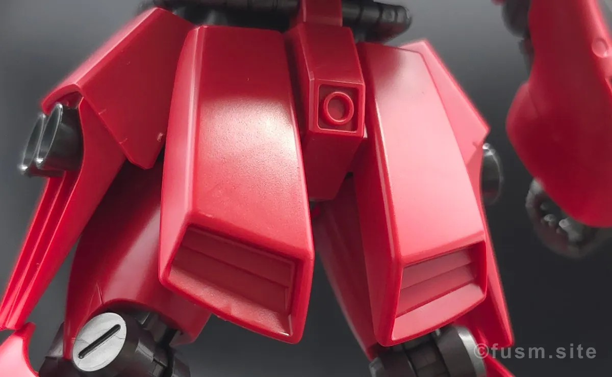 HGUC ヤクト・ドーガ(クェス・エア専用機) レビュー 胴体ディテール 03