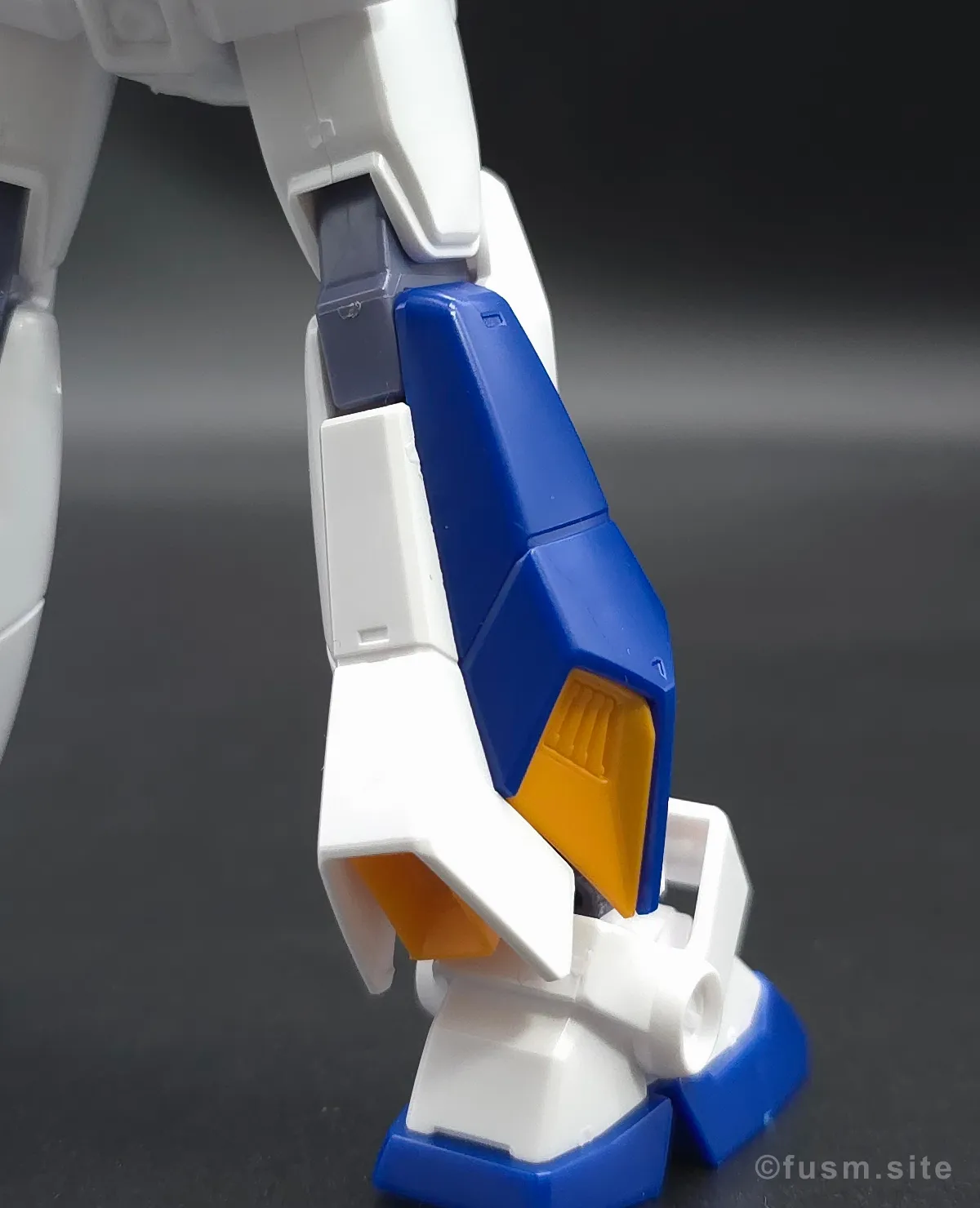 HGUC ガンダム NT-1[アレックス] レビュー 脚部ディテール 02