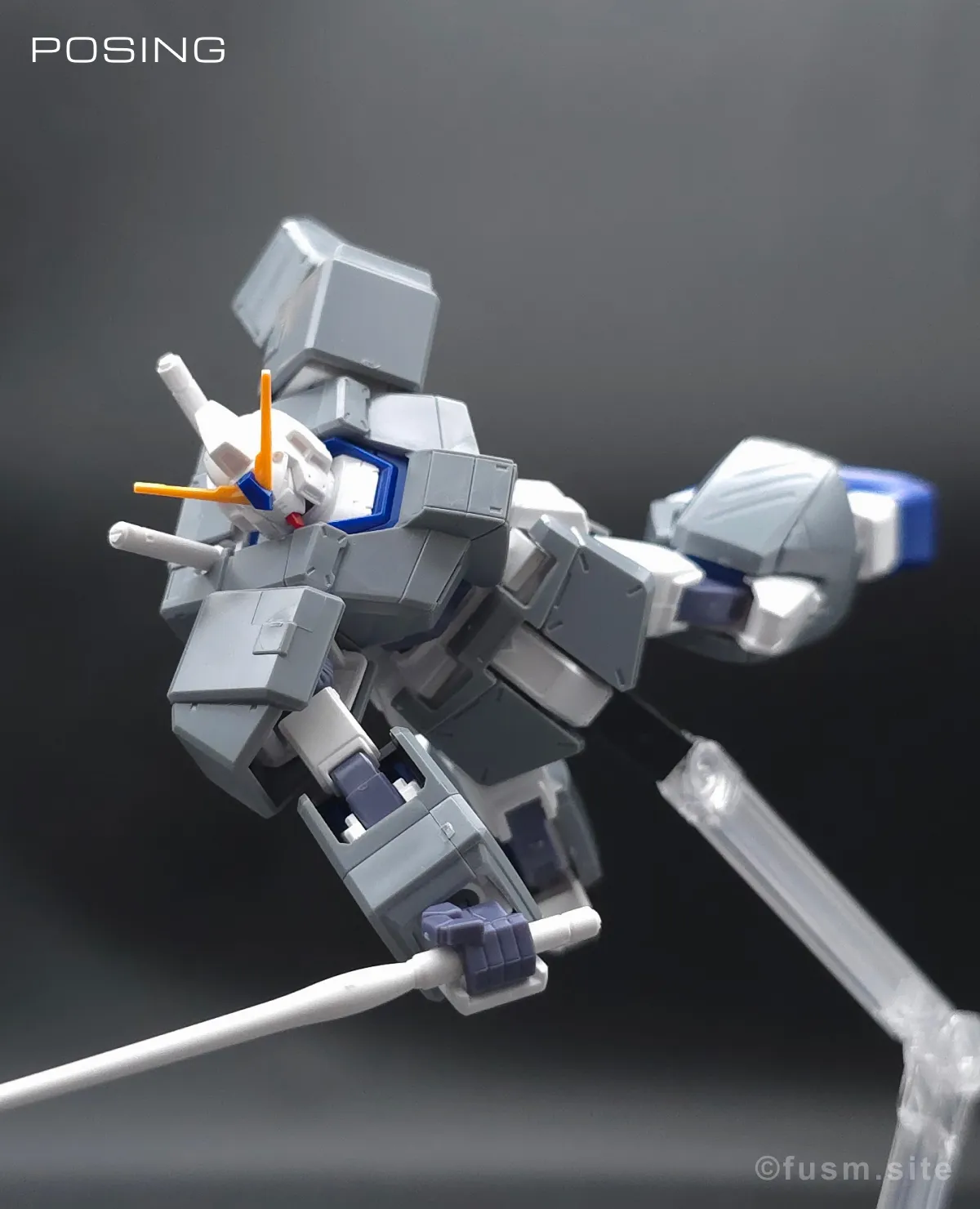 HGUC ガンダム NT-1[アレックス] レビュー ポージング 03
