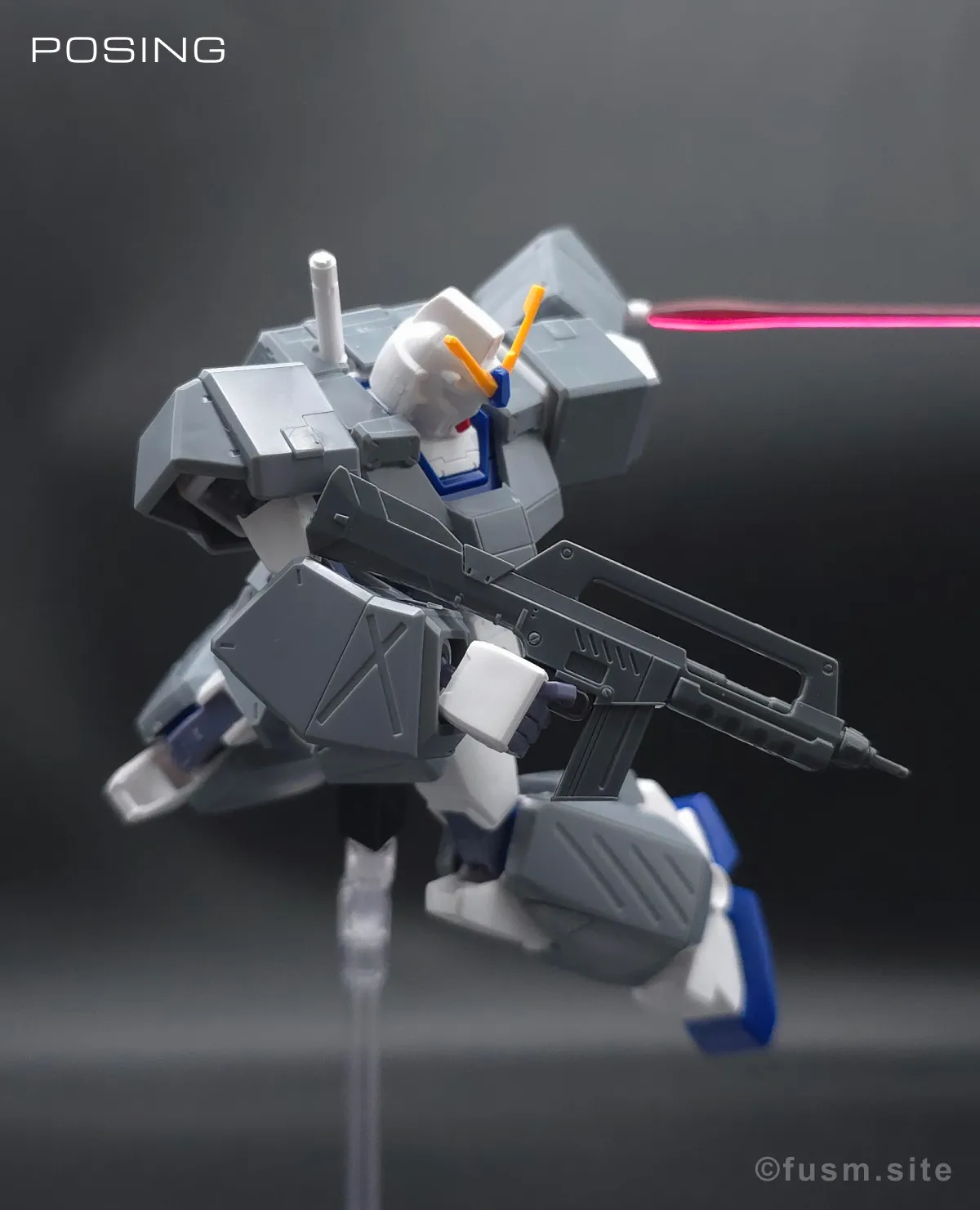 HGUC ガンダム NT-1[アレックス] レビュー ポージング 06