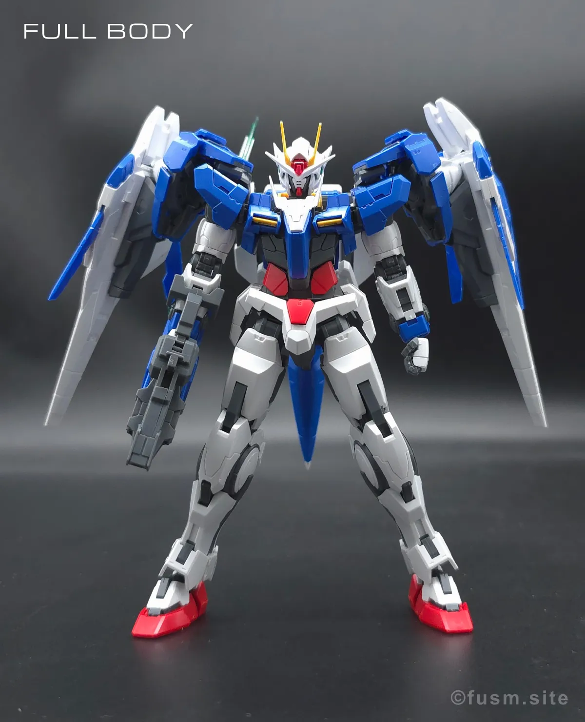 RG GN-0000+GNR-010 ダブルオーライザー レビュー 多角的に見た全体の外観・素組み 01