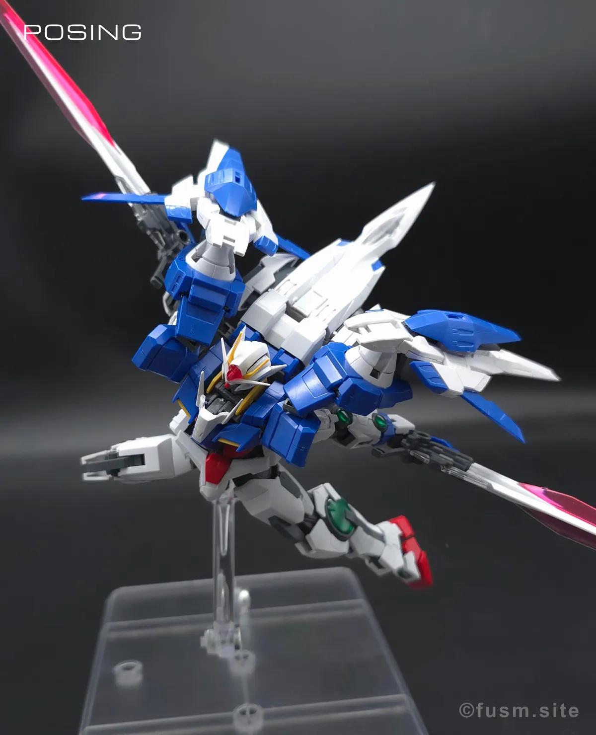 RG GN-0000+GNR-010 ダブルオーライザー レビュー ポージング 26