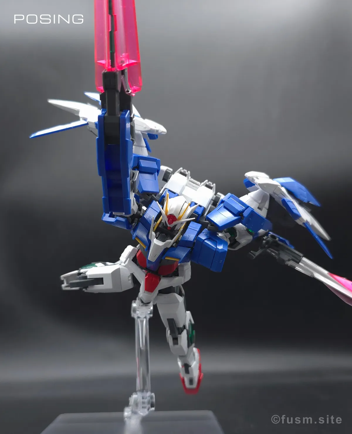 RG GN-0000+GNR-010 ダブルオーライザー レビュー ポージング 27