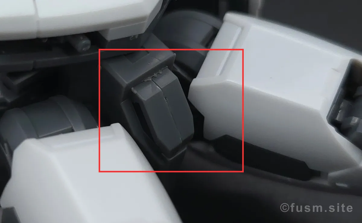 RG GN-0000+GNR-010 ダブルオーライザー レビュー 胴体ディテール 05