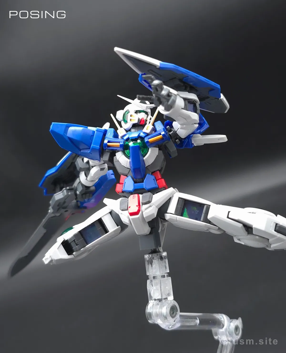 RG GN-001 ガンダムエクシア レビュー ポージング 11