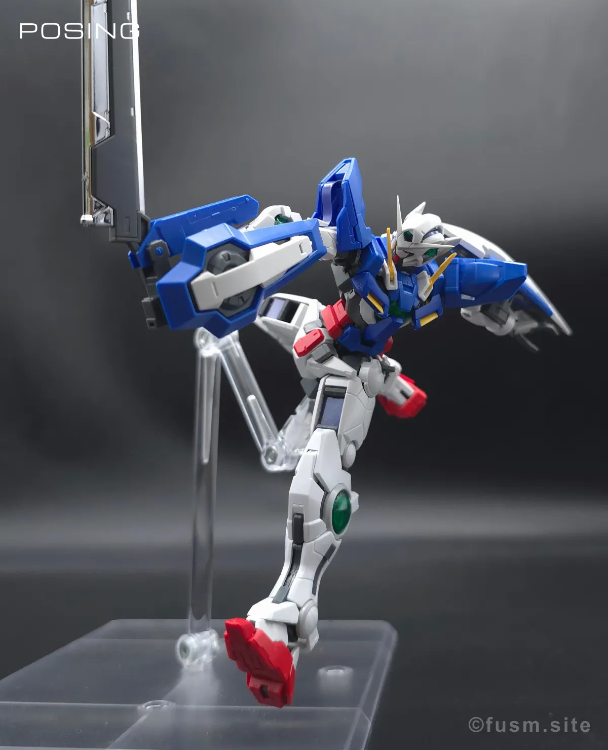 RG GN-001 ガンダムエクシア レビュー ポージング 26