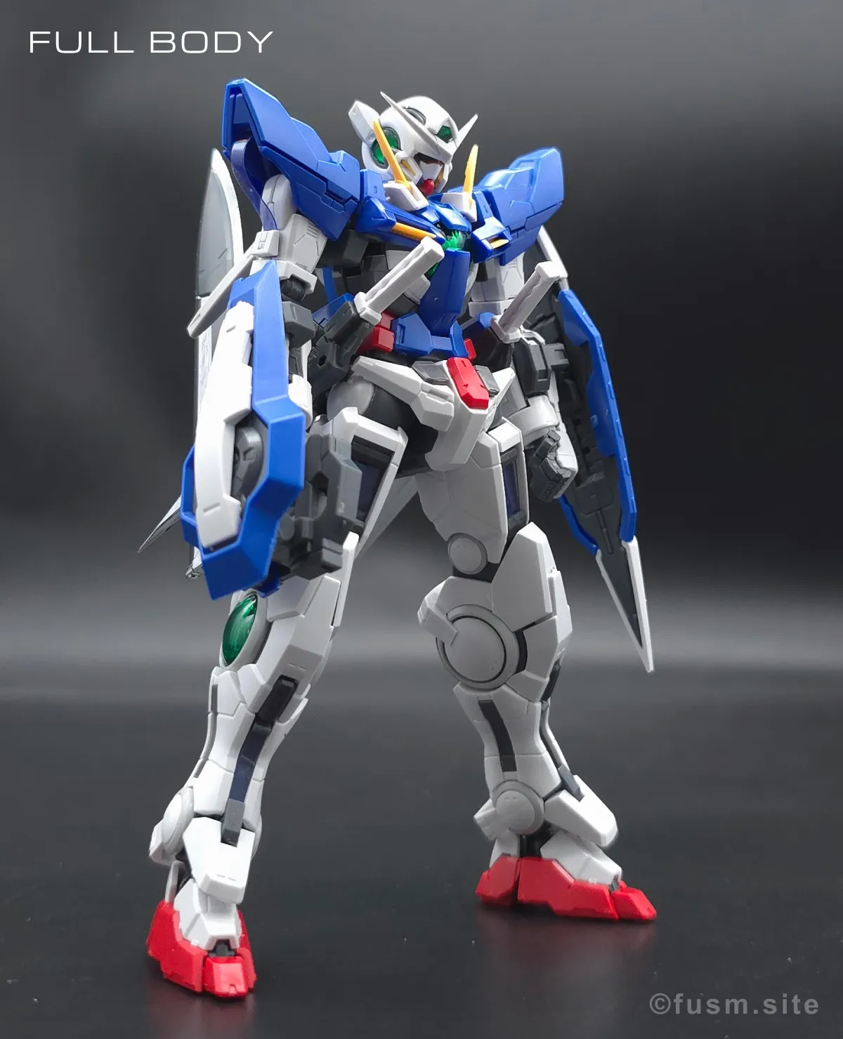 RG GN-001 ガンダムエクシア レビュー 多角的に見た全体の外観・素組み 06