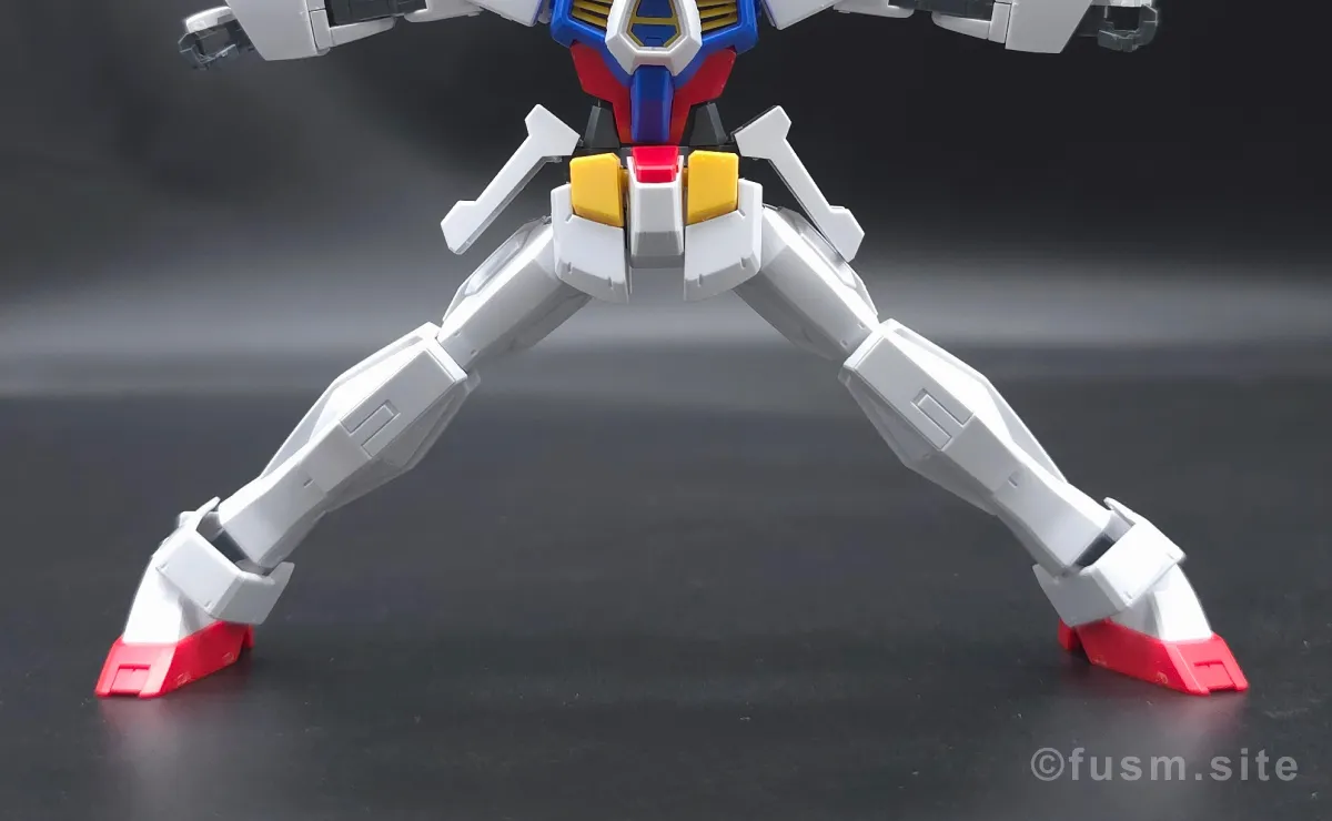 HG ガンダムAGE-1 ノーマル レビュー 脚部ディテール 可動域 03