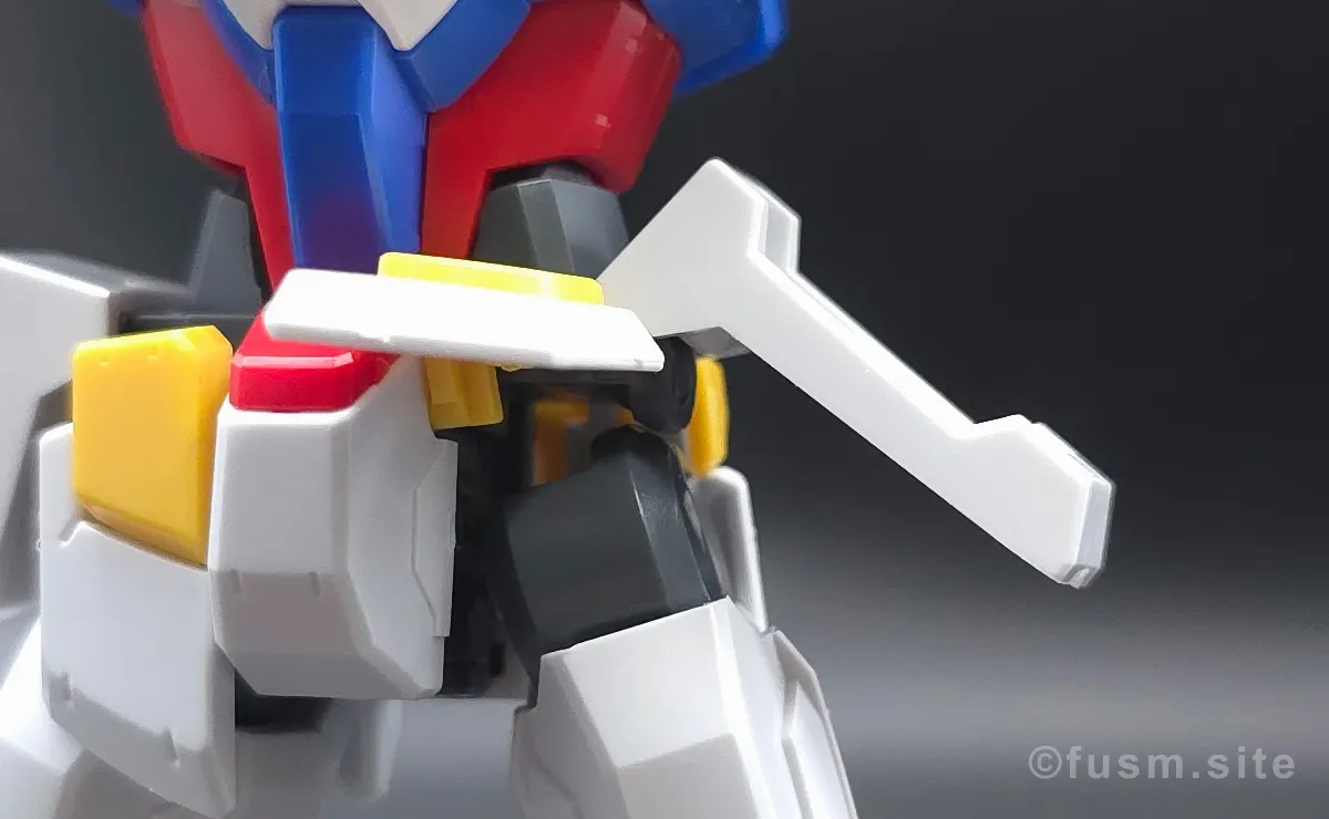 HG ガンダムAGE-1 ノーマル レビュー 胴体ディテール 可動域 01