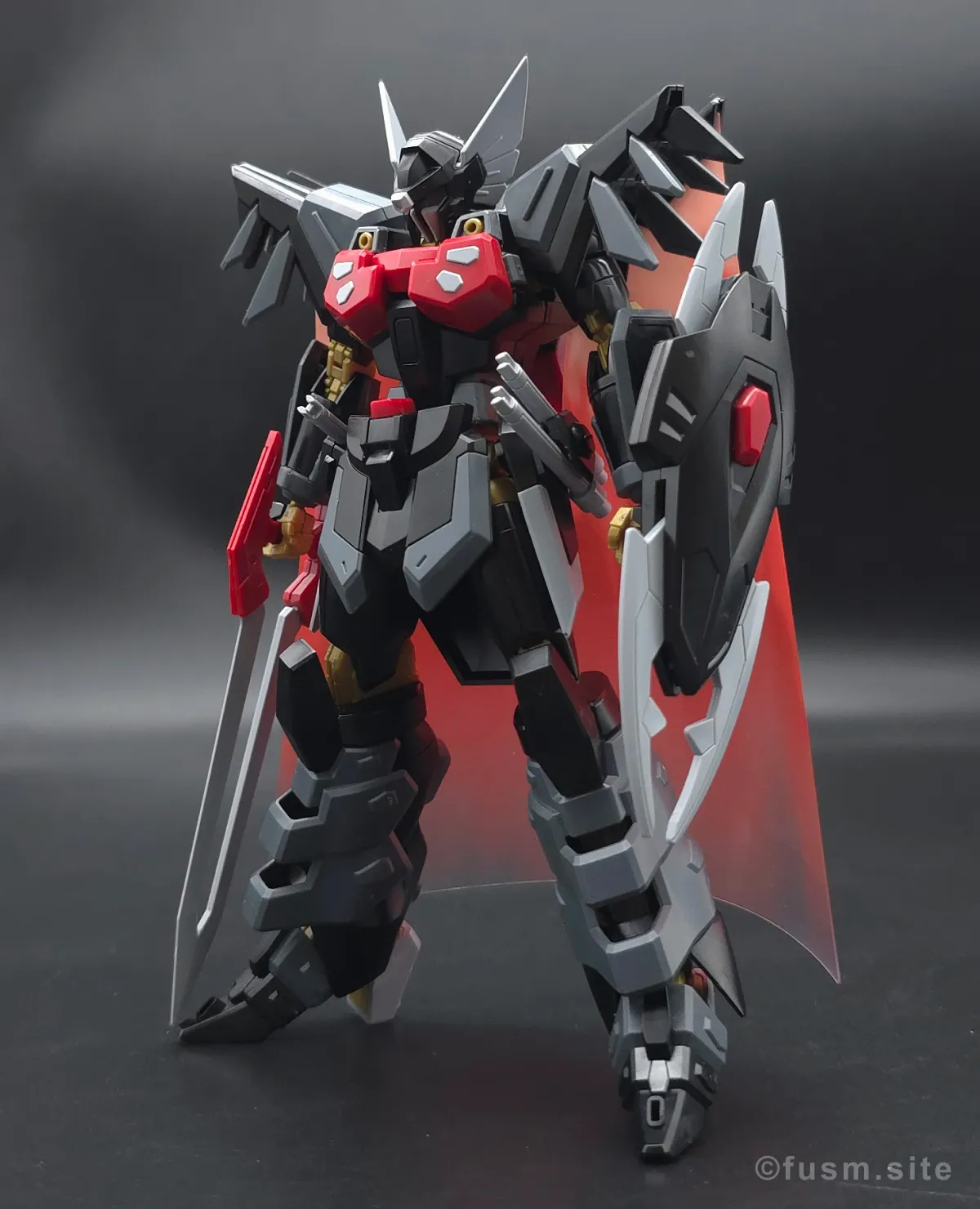 HG ブラックナイトスコードシヴァ レビュー 多角的に見た全体の外観・素組み 01