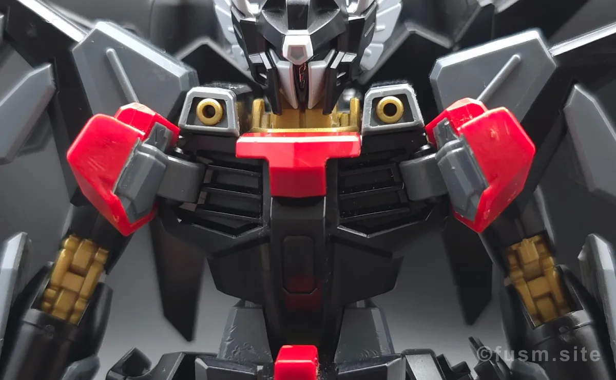 HG ブラックナイトスコードシヴァ レビュー 胴体ディテール ギミック 01