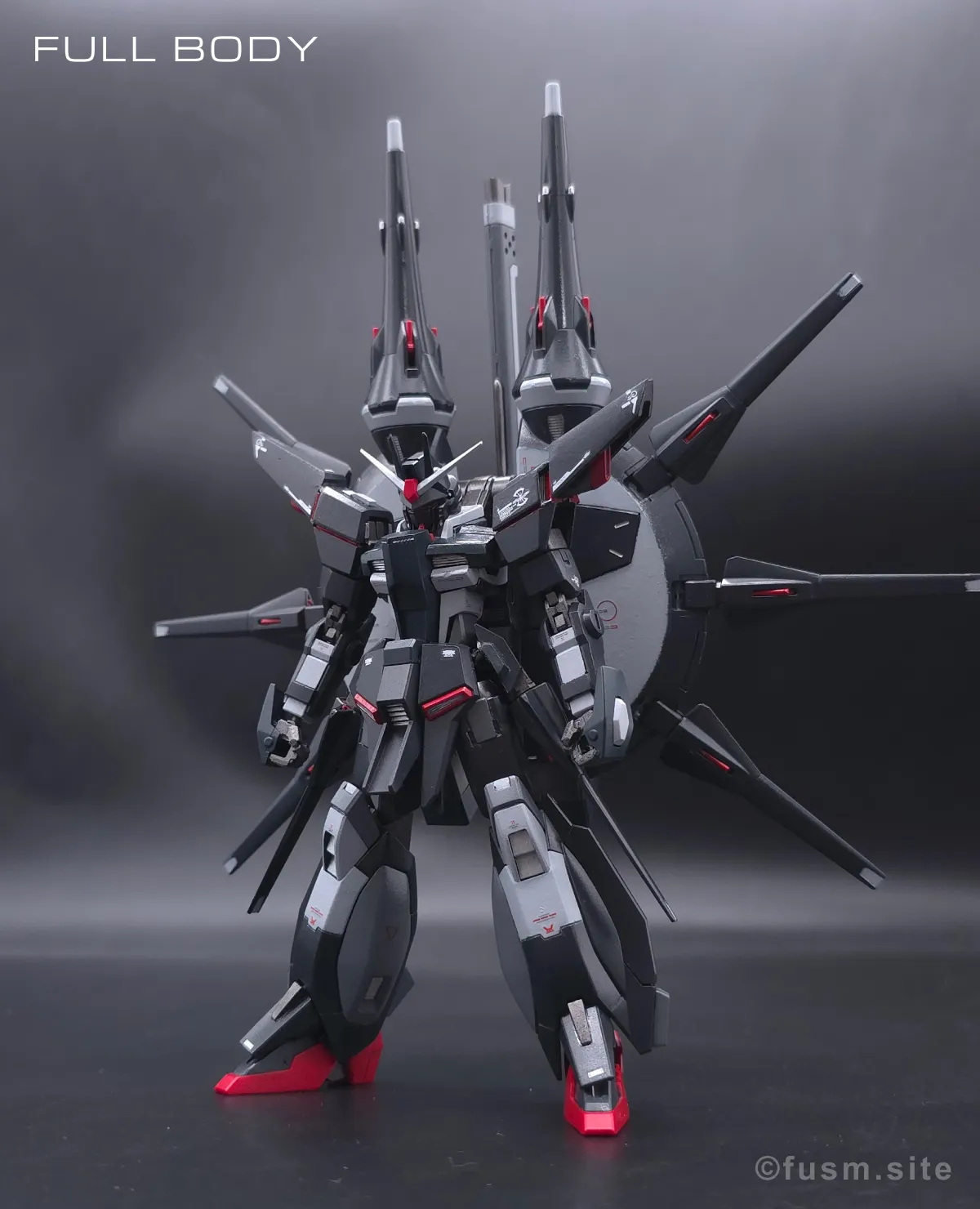 『HGCE レジェンドガンダム』をプチ改造と筆塗り全塗装！ 多角的に見た全体の外観・素組み 02