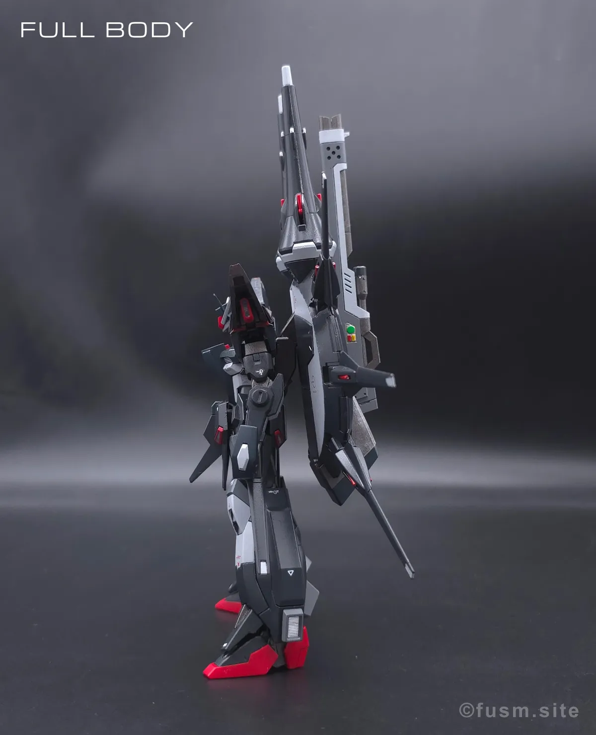 『HGCE レジェンドガンダム』をプチ改造と筆塗り全塗装！ 多角的に見た全体の外観・素組み 03