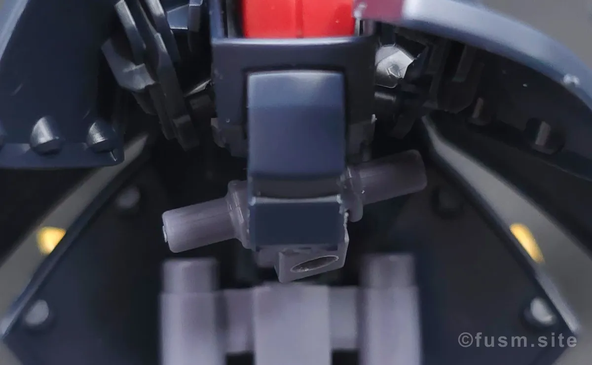 HGUC ディジェ レビュー 胴体ディテール 可動域 05