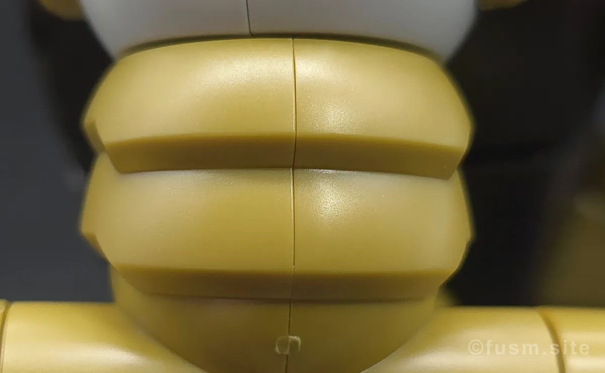 HGUC ジュアッグ(ユニコーンVer.) レビュー 腕部ディテール 合わせ目 01