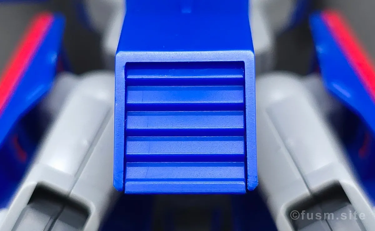 HGUC ZII (ゼッツー) レビュー 胴体ディテール 04