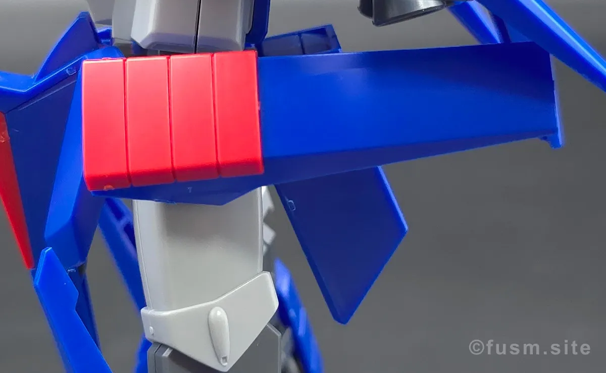 HGUC ZII (ゼッツー) レビュー 胴体ディテール 可動域 02