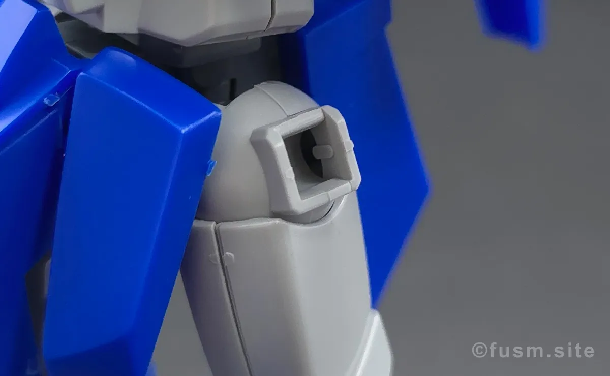 HGUC ZII (ゼッツー) レビュー 胴体ディテール 可動域 03
