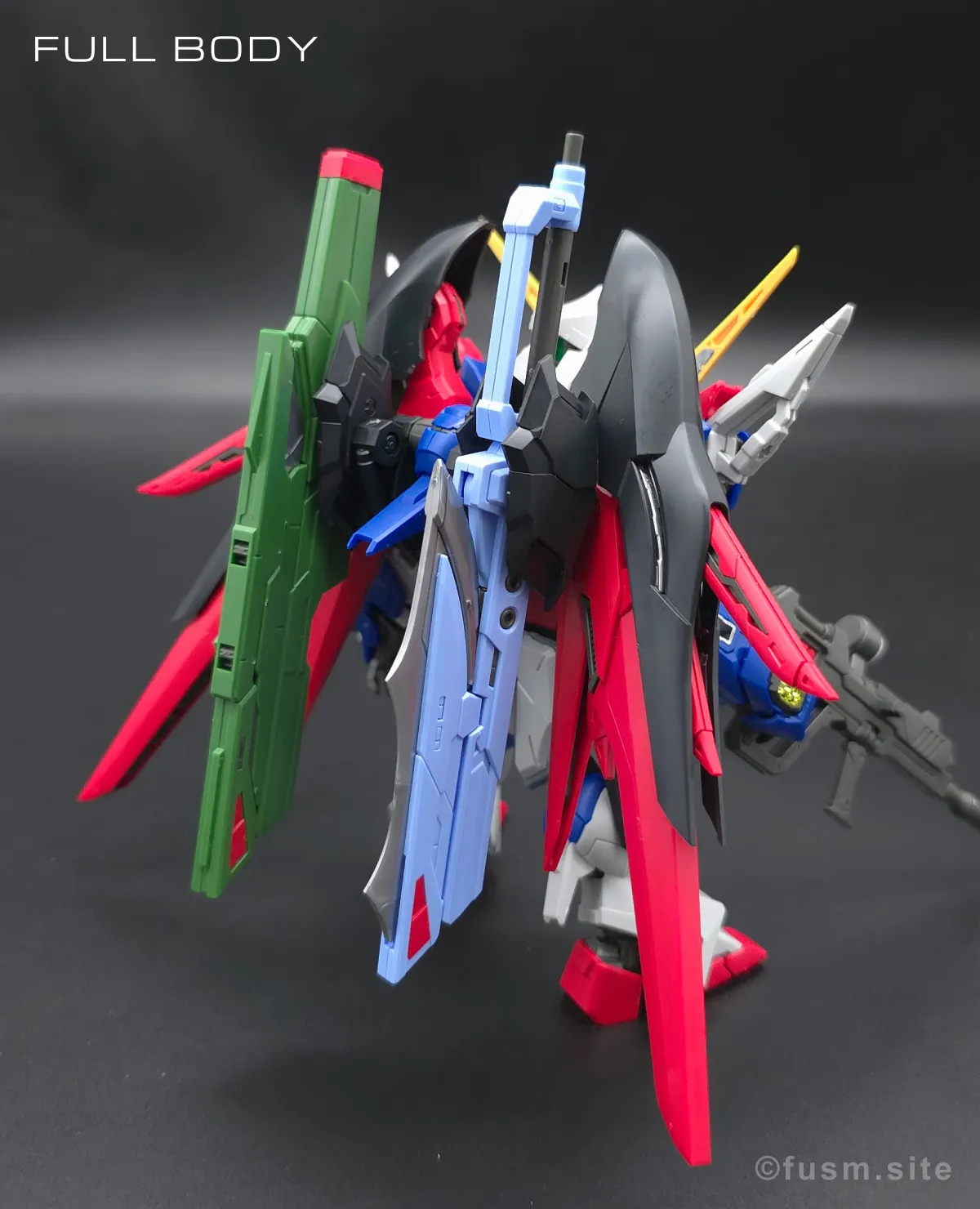 MGSD デスティニーガンダム レビュー 多角的に見た全体の外観・素組み 05