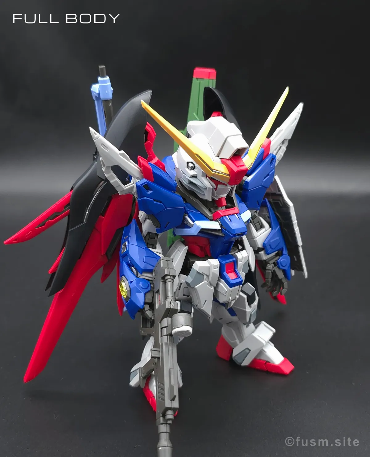 MGSD デスティニーガンダム レビュー 多角的に見た全体の外観・素組み 06