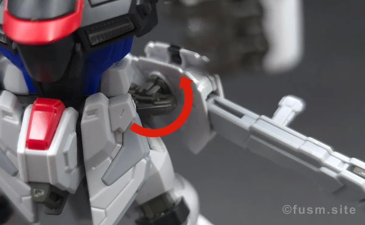 MGSD フリーダムガンダム レビュー 胴体ディテール ギミック 06