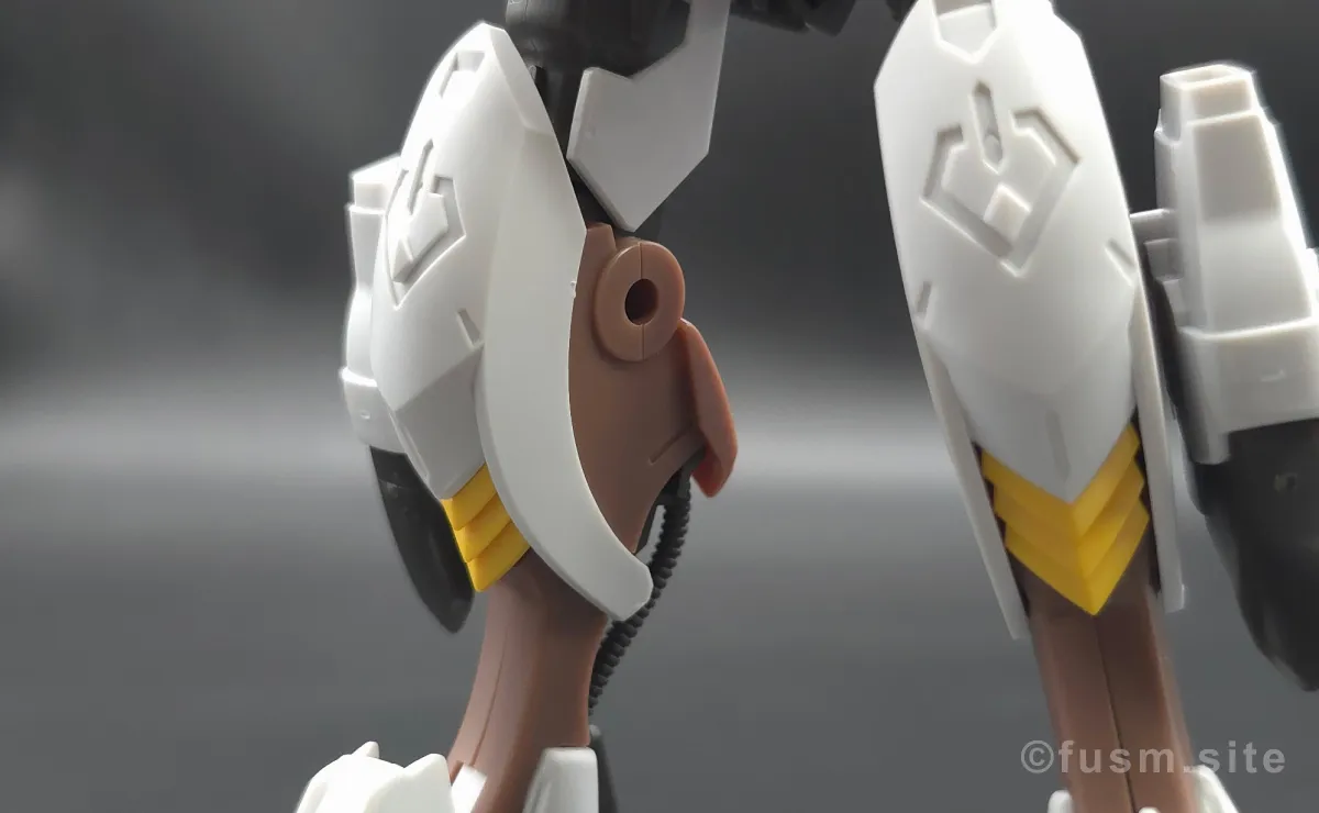 HG ガンダムバルバトスアダプト レビュー 脚部ディテール 02
