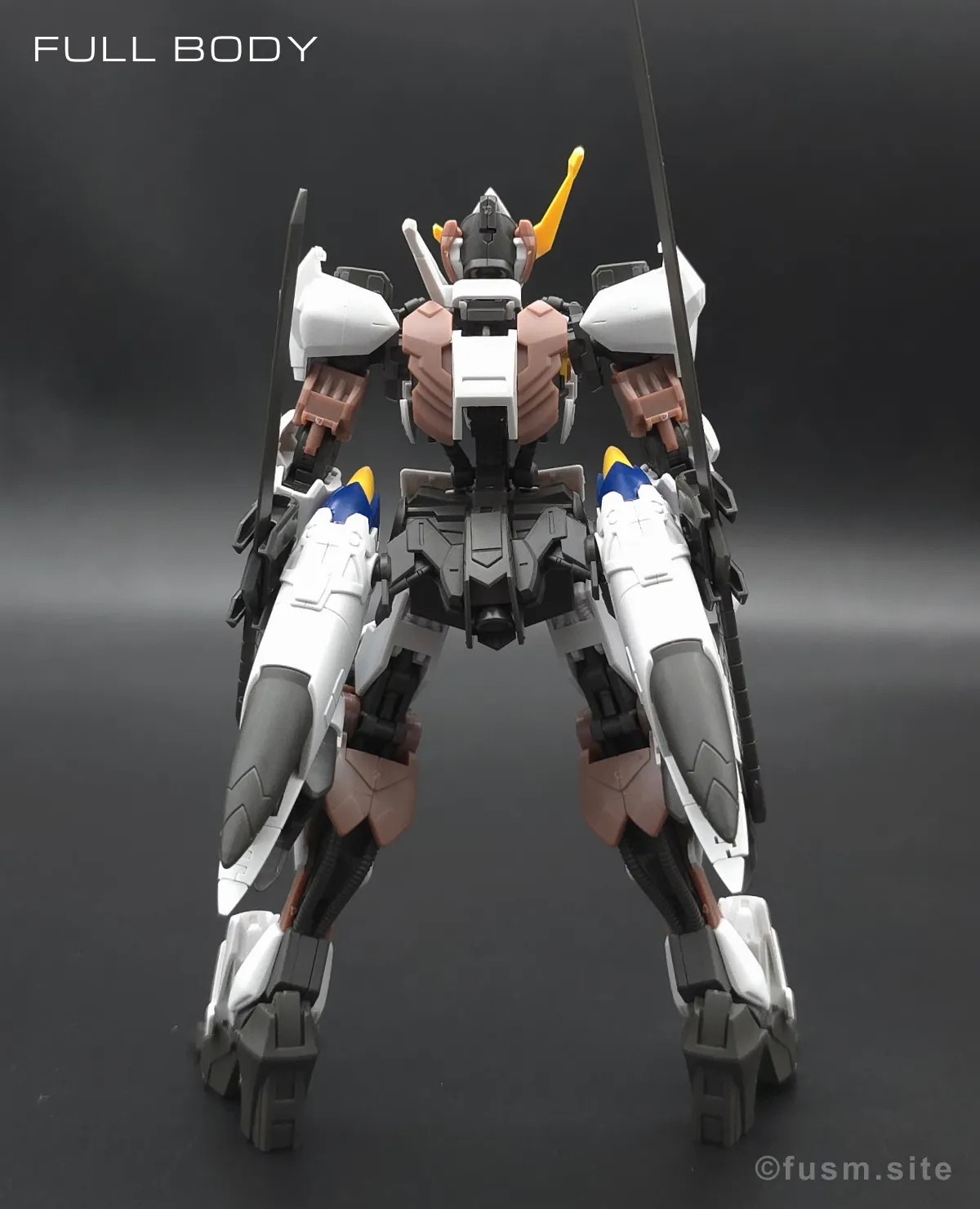 HG ガンダムバルバトスアダプト レビュー 多角的に見た全体の外観・素組み 04