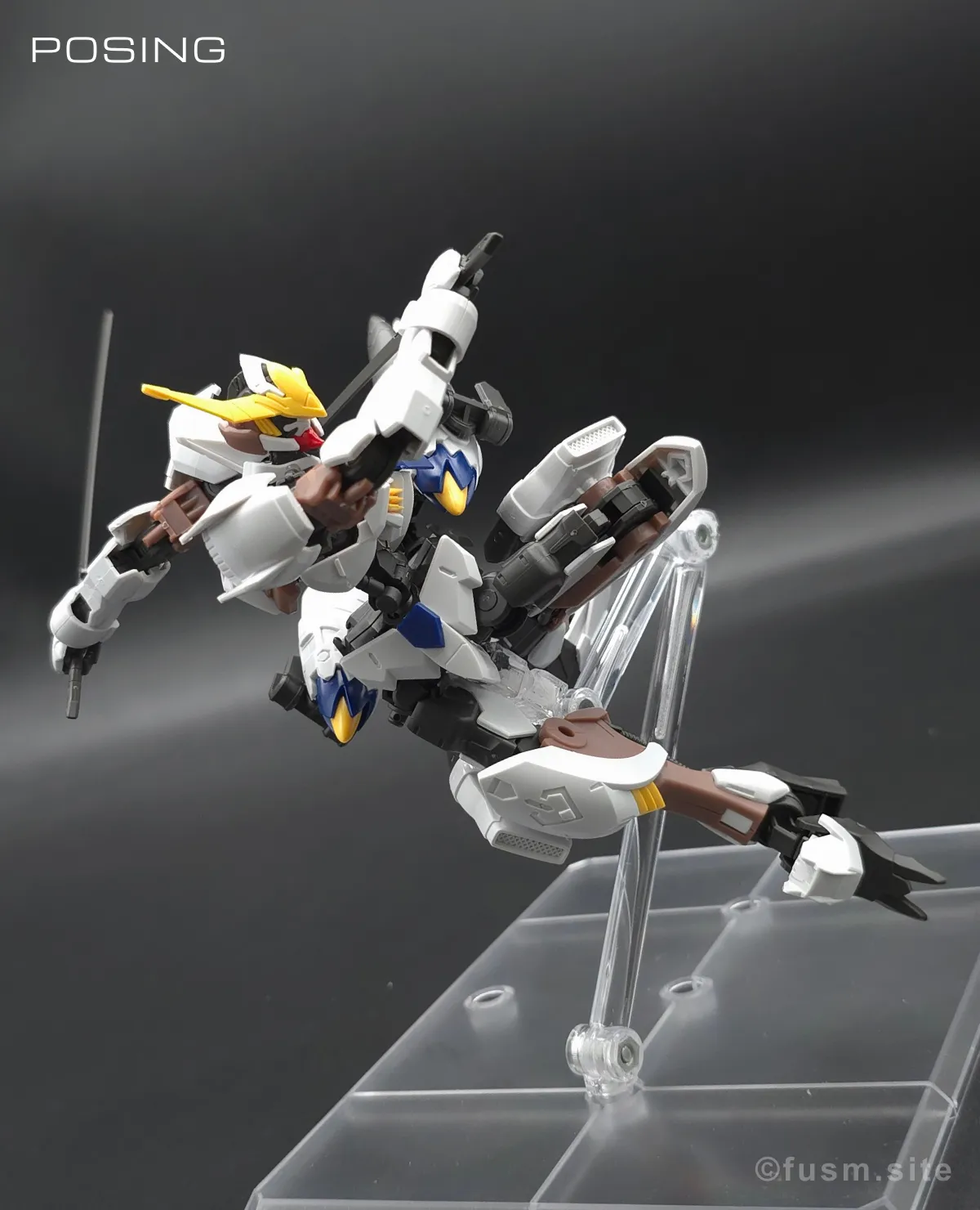 HG ガンダムバルバトスアダプト レビュー ポージング 09
