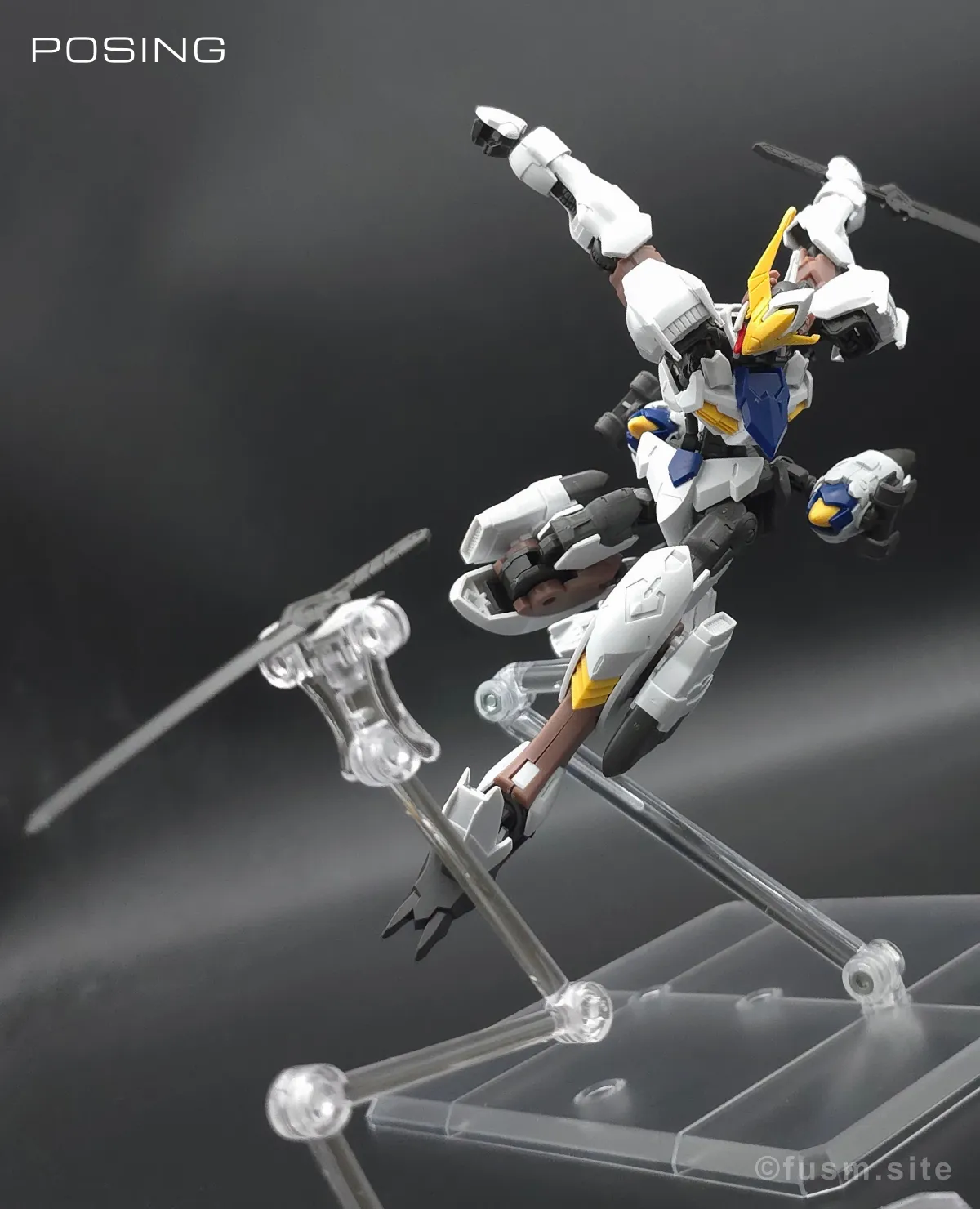 HG ガンダムバルバトスアダプト レビュー ポージング 13