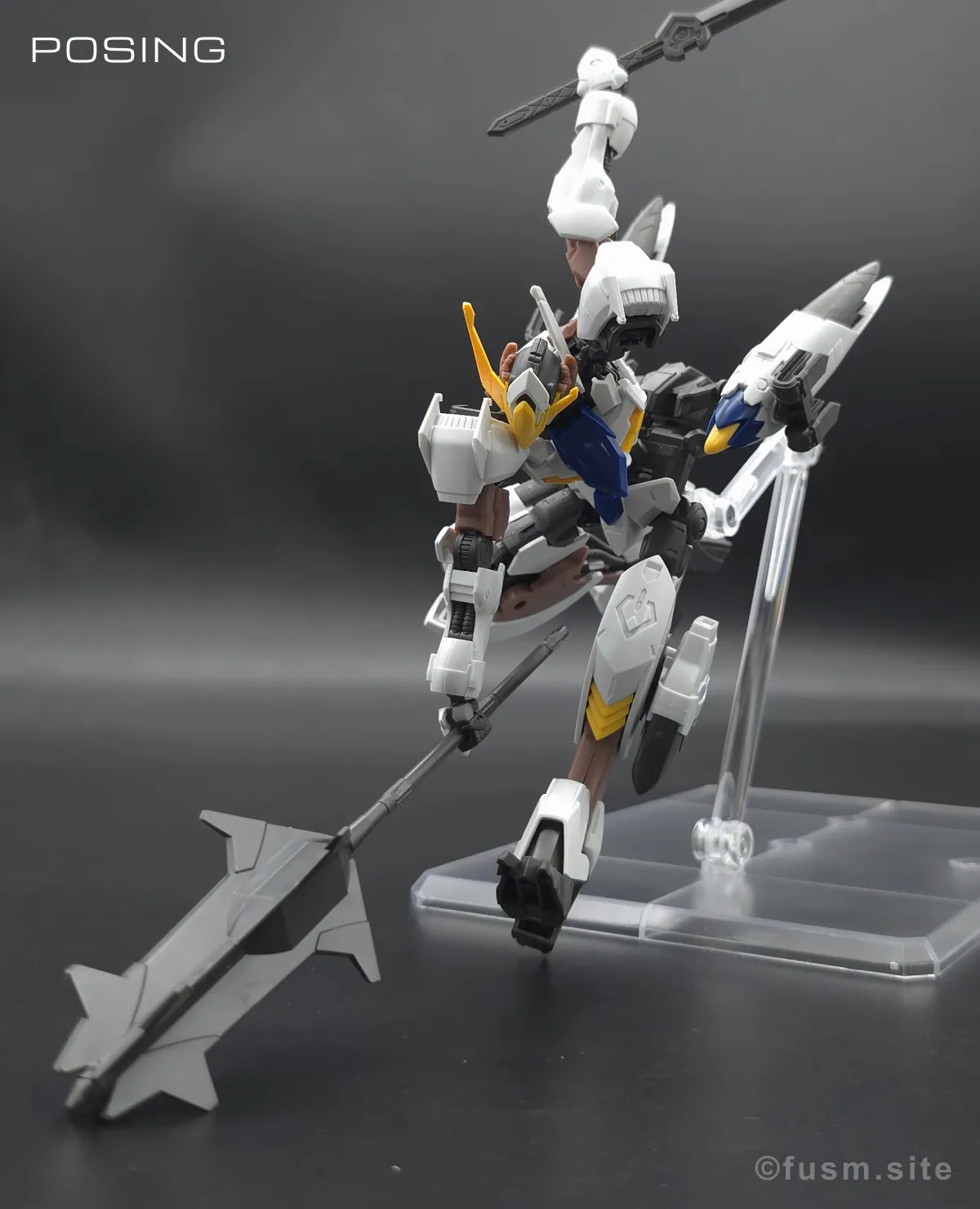 HG ガンダムバルバトスアダプト レビュー ポージング 14
