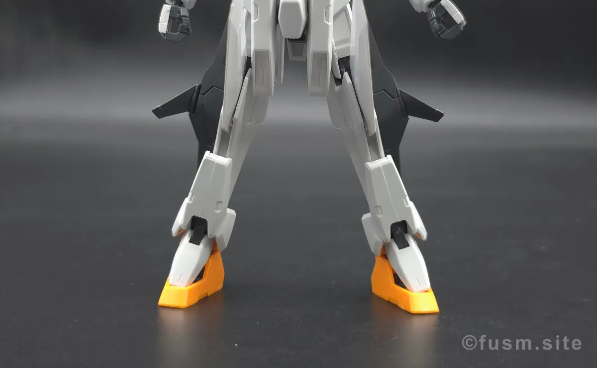 HG ガンダムキュリオス レビュー 脚部ディテール 可動域 05