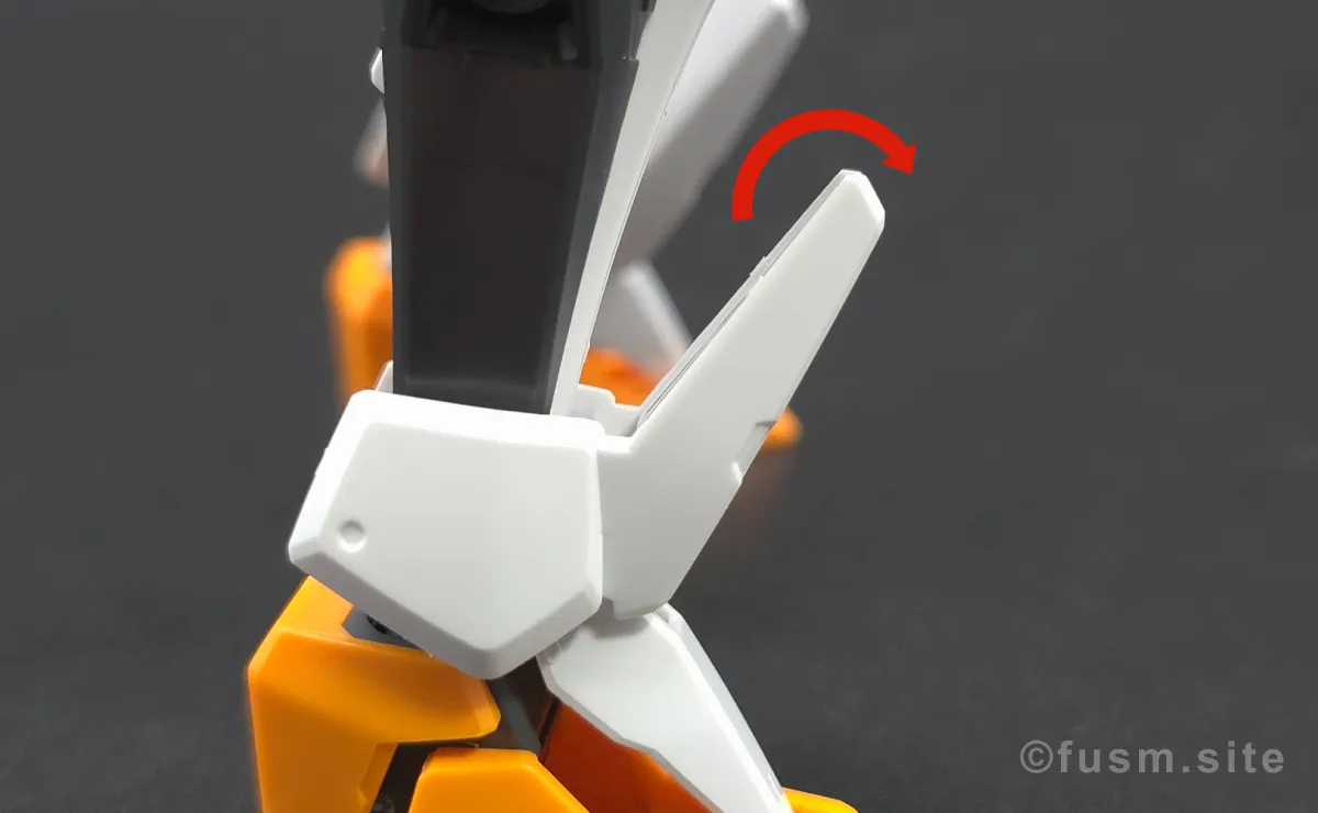 HG ガンダムキュリオス レビュー 脚部ディテール 可動域 07