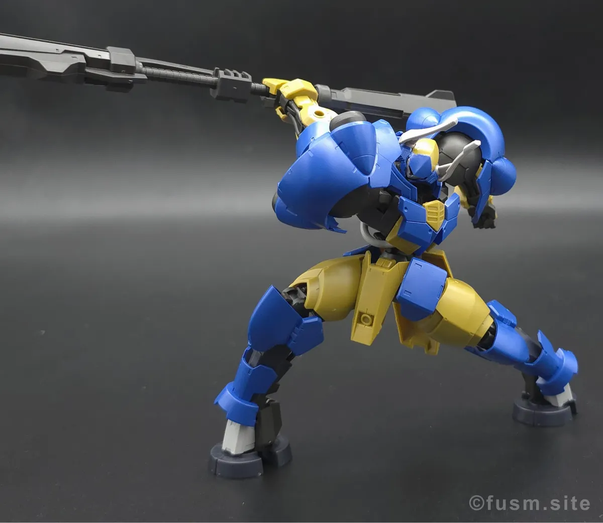HG ヘルムヴィーゲ・リンカー レビュー ポージング 08